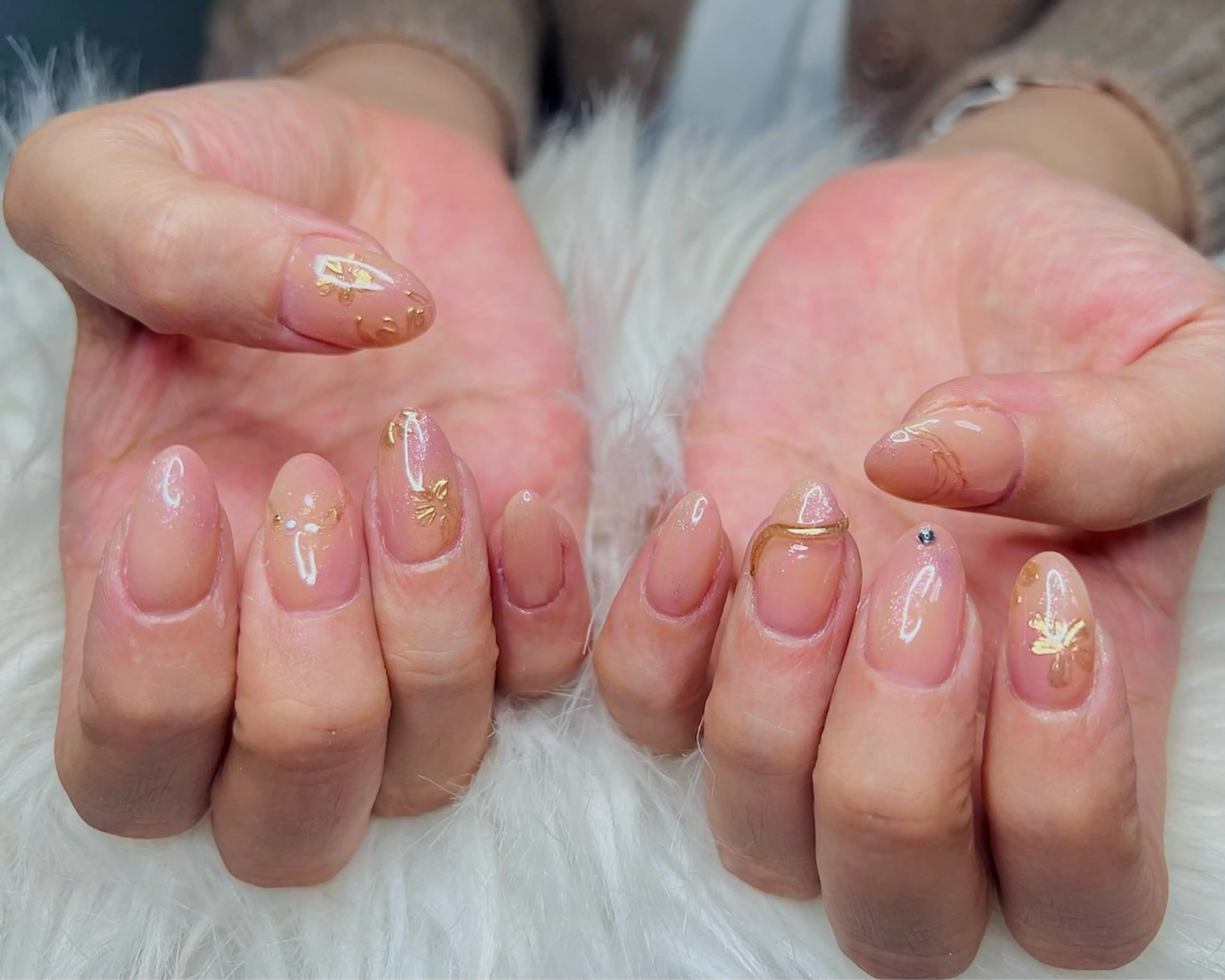 ネイル ダン ゴーゴックビックのネイルデザイン