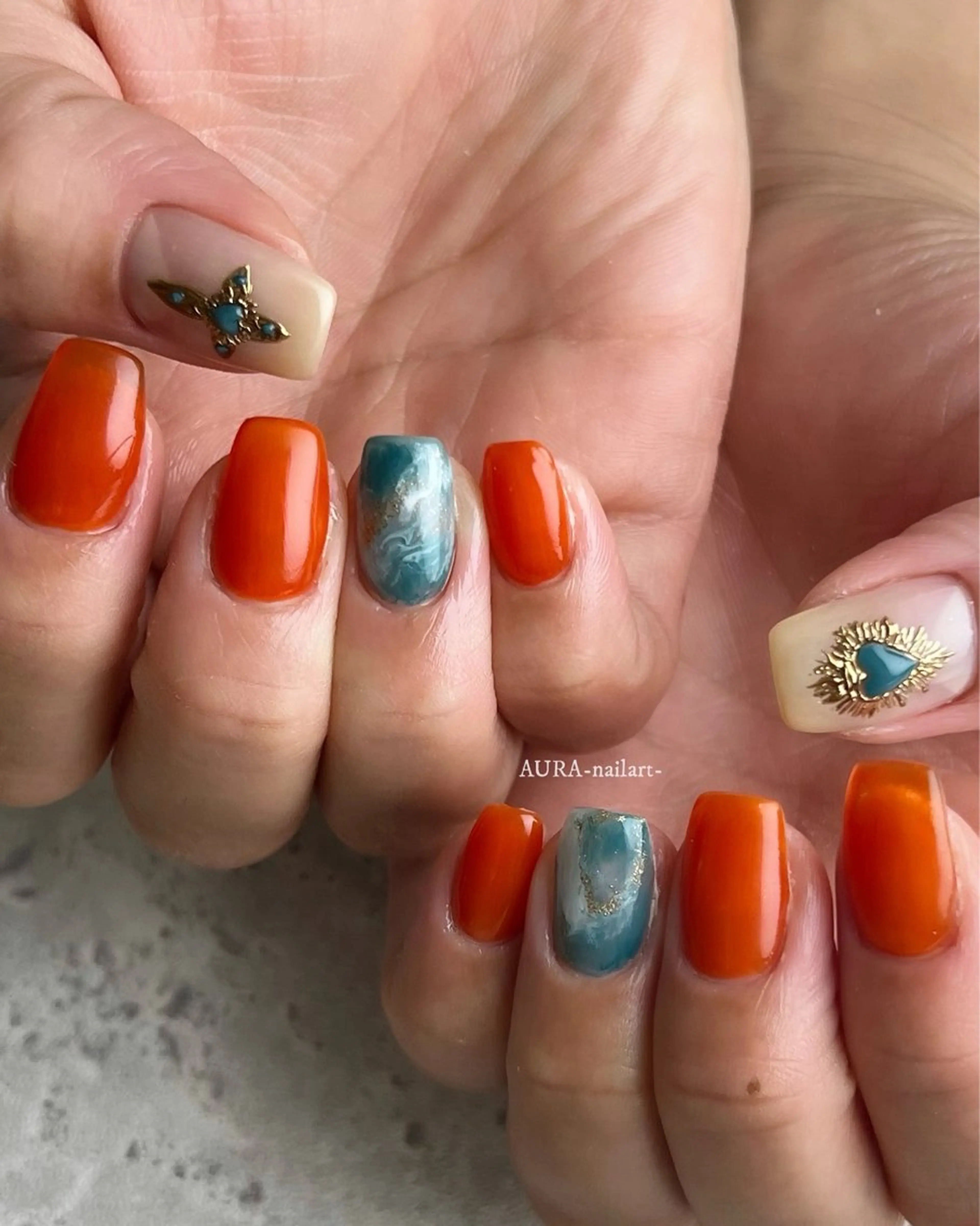 ネイル ハンドネイル フットネイル AURA nailartのネイルデザイン