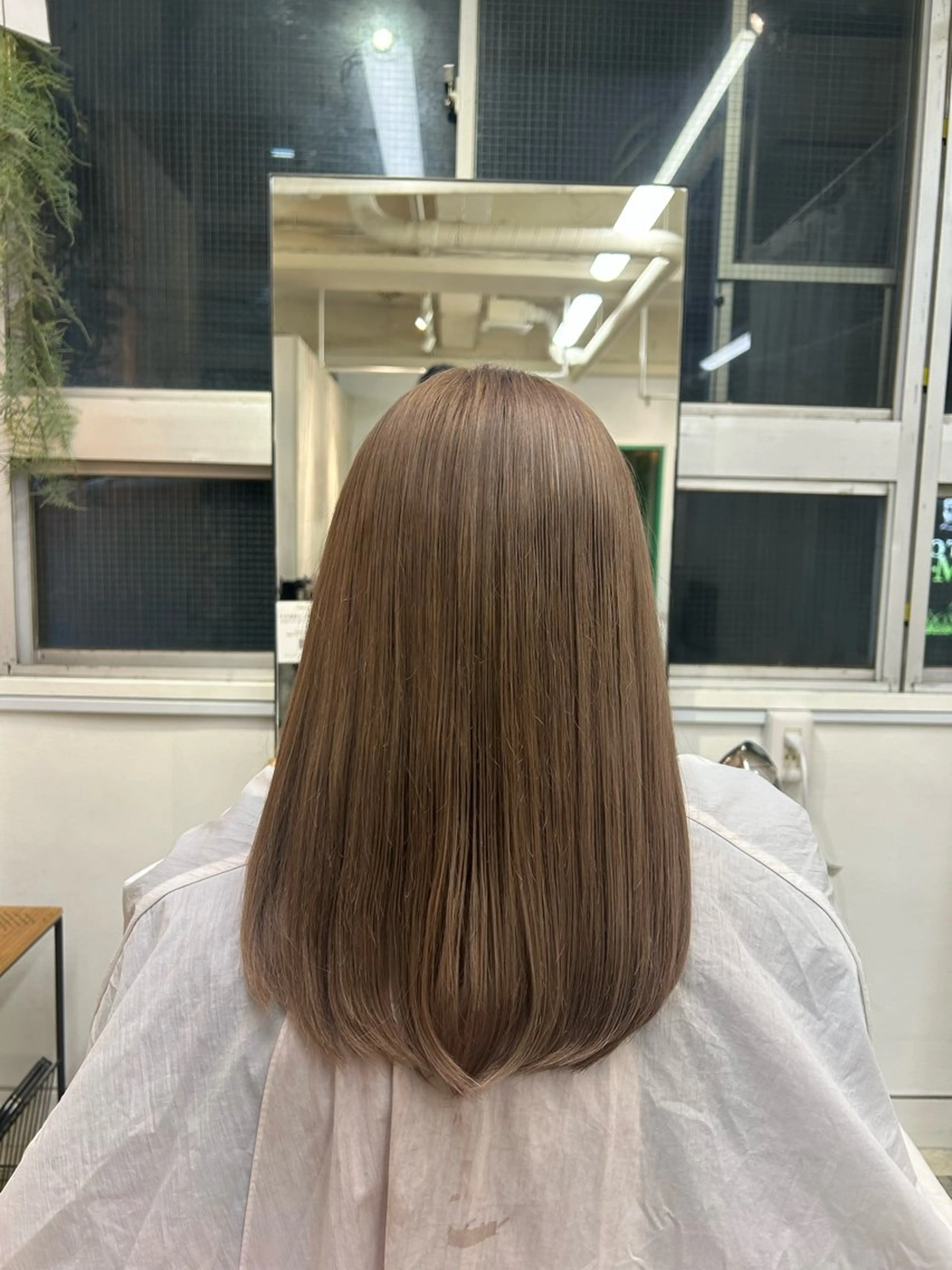 カラー ブリーチ 透明感カラー ⭐️メンズ特化 ひかる⭐️のヘアスタイル