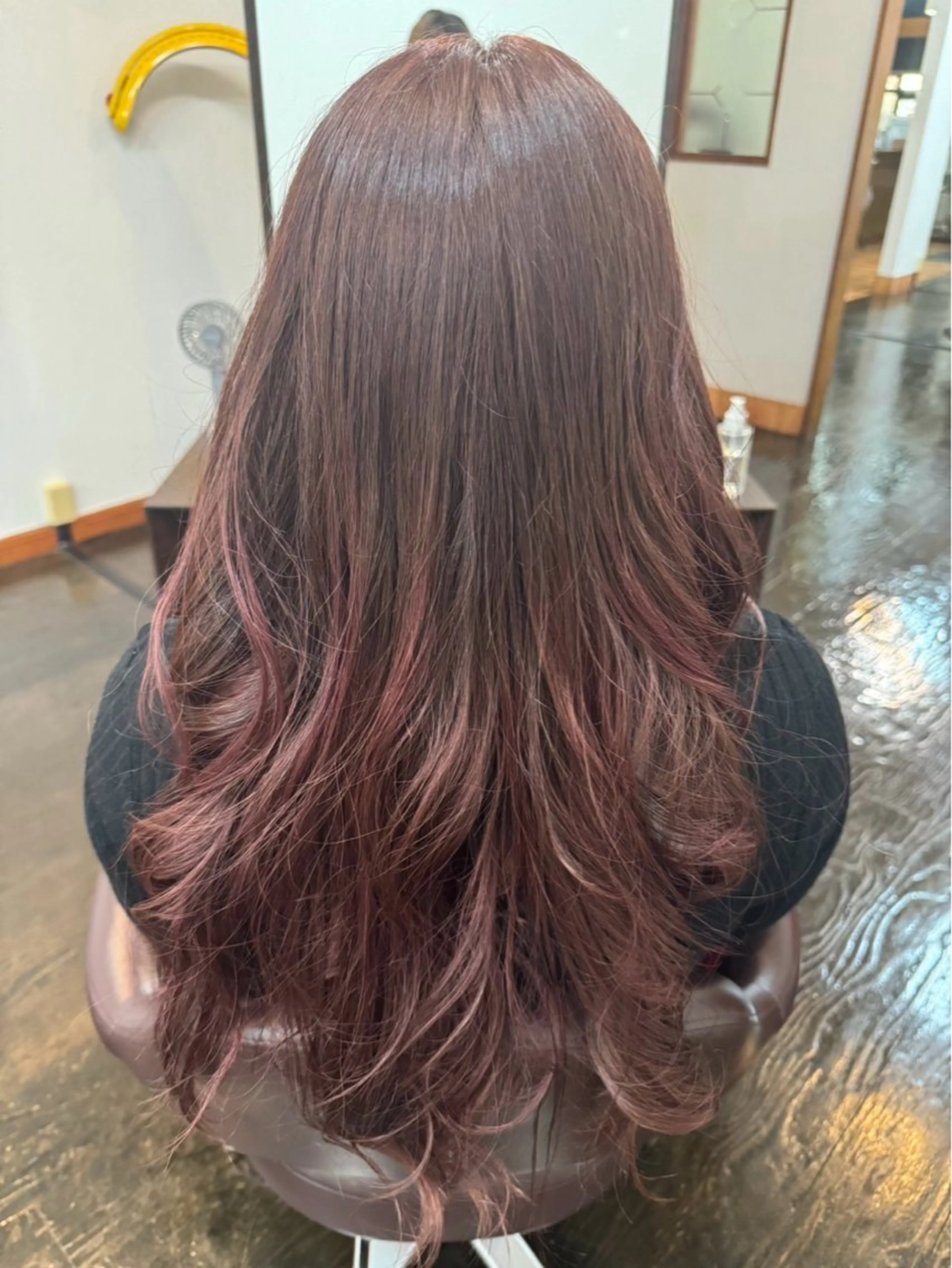 ロング カラー ラベンダーカラー 康本 将輝のヘアスタイル