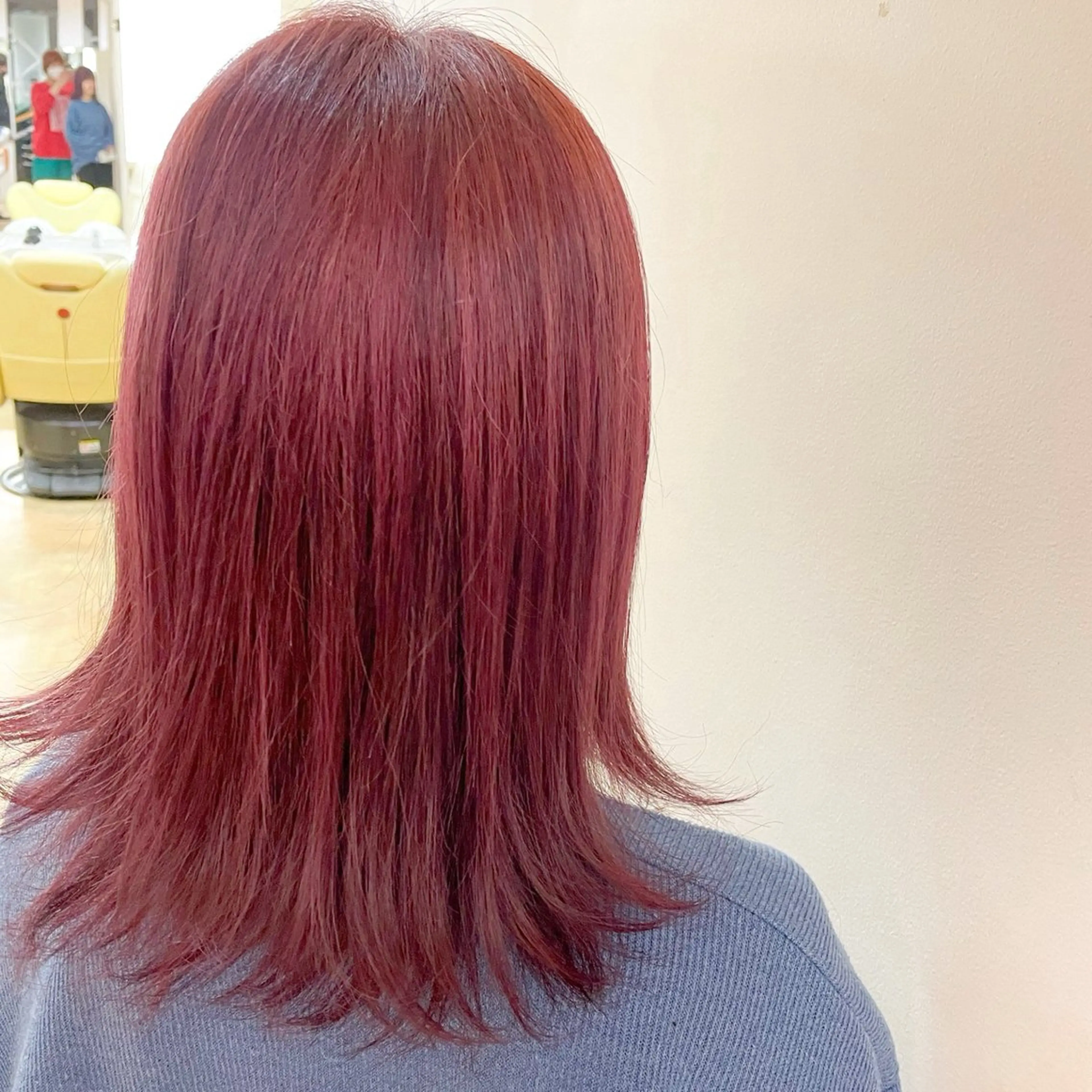 セミロング カラー アッシュ ブラウンカラー ピンクカラー ピンクアッシュ ピンクブラウン ヘアカラー デザインカラー/ 推しの配色　肥後のヘアスタイル