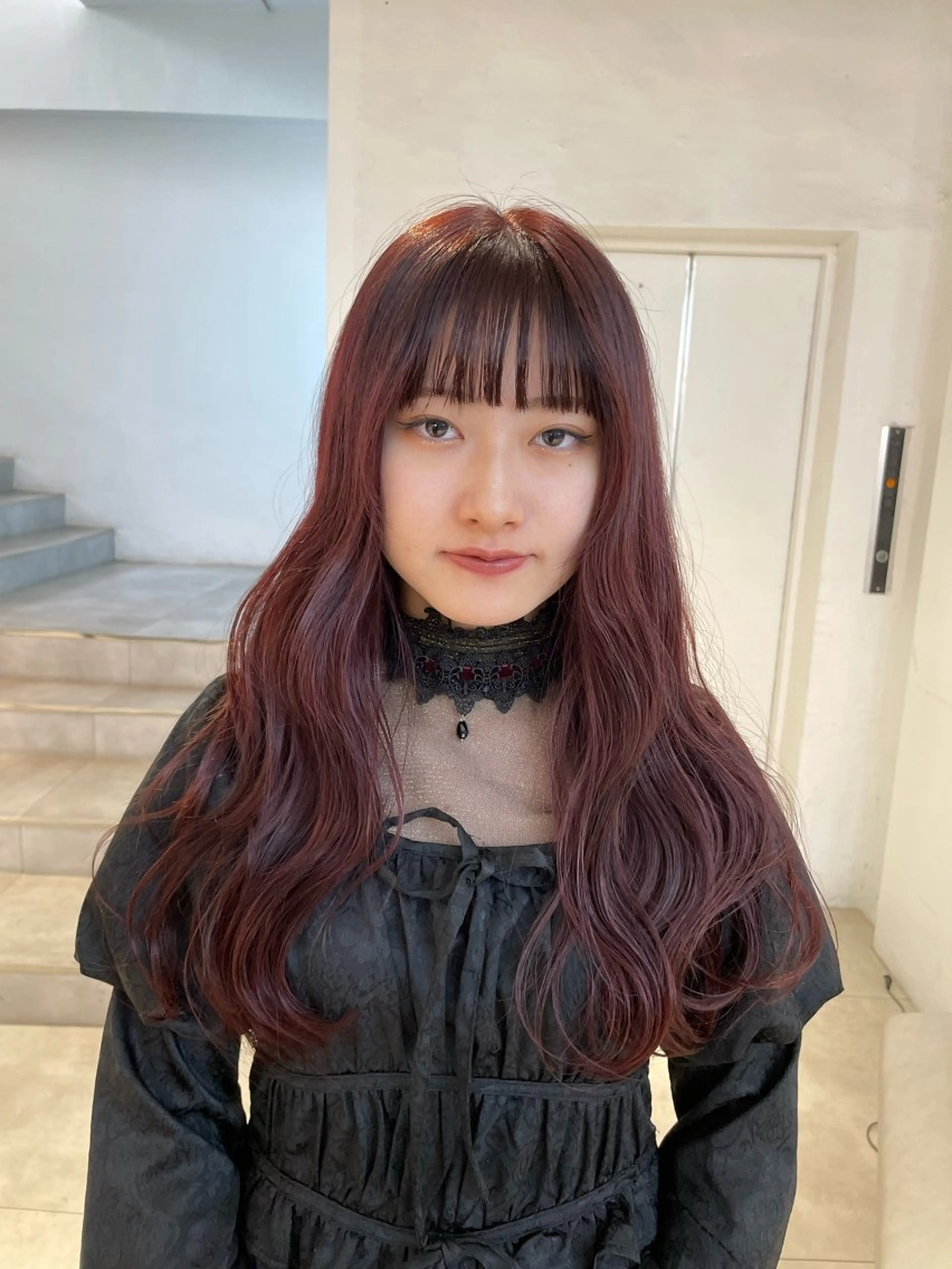 セミロング カラー ヘアカラー 🌟暖色系ハイトーン 🌟AIのヘアスタイル