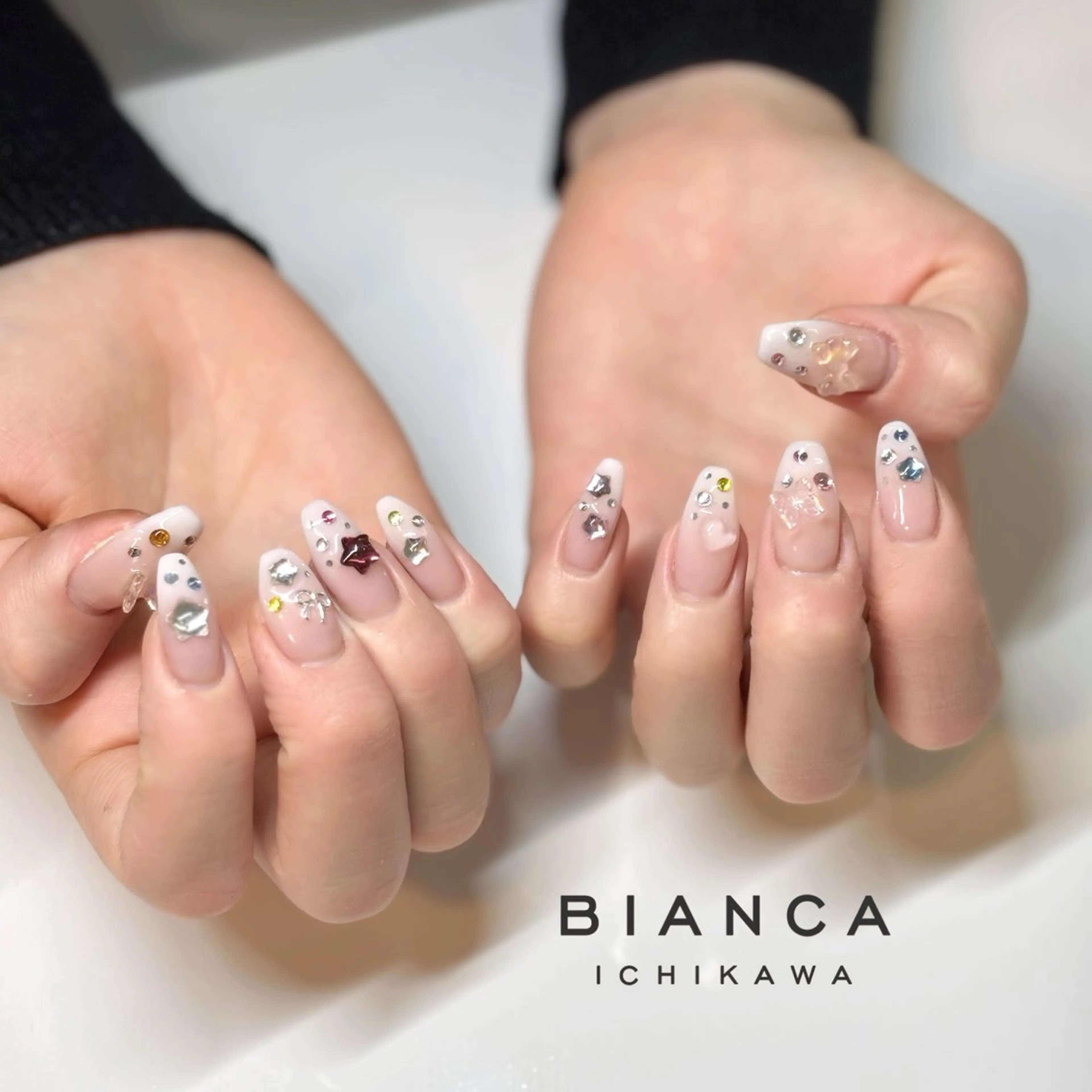 ネイル ハンドネイル 🕊️Bianca 児玉🕊️のネイルデザイン