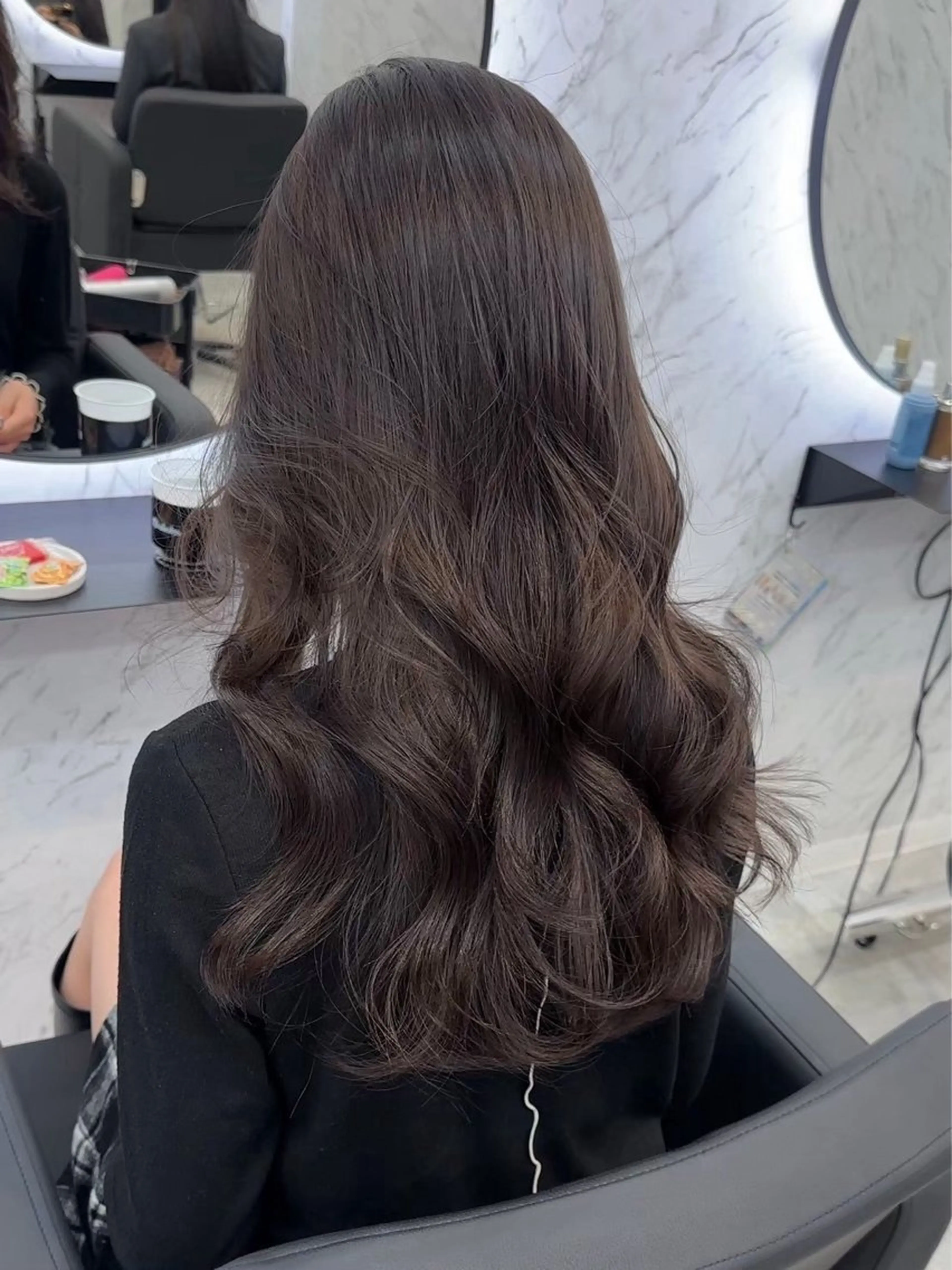 ロング カラー ブラウンカラー ヘアカラー トリートメント 韓国艶カラー 🇰🇷💎MIUのヘアスタイル