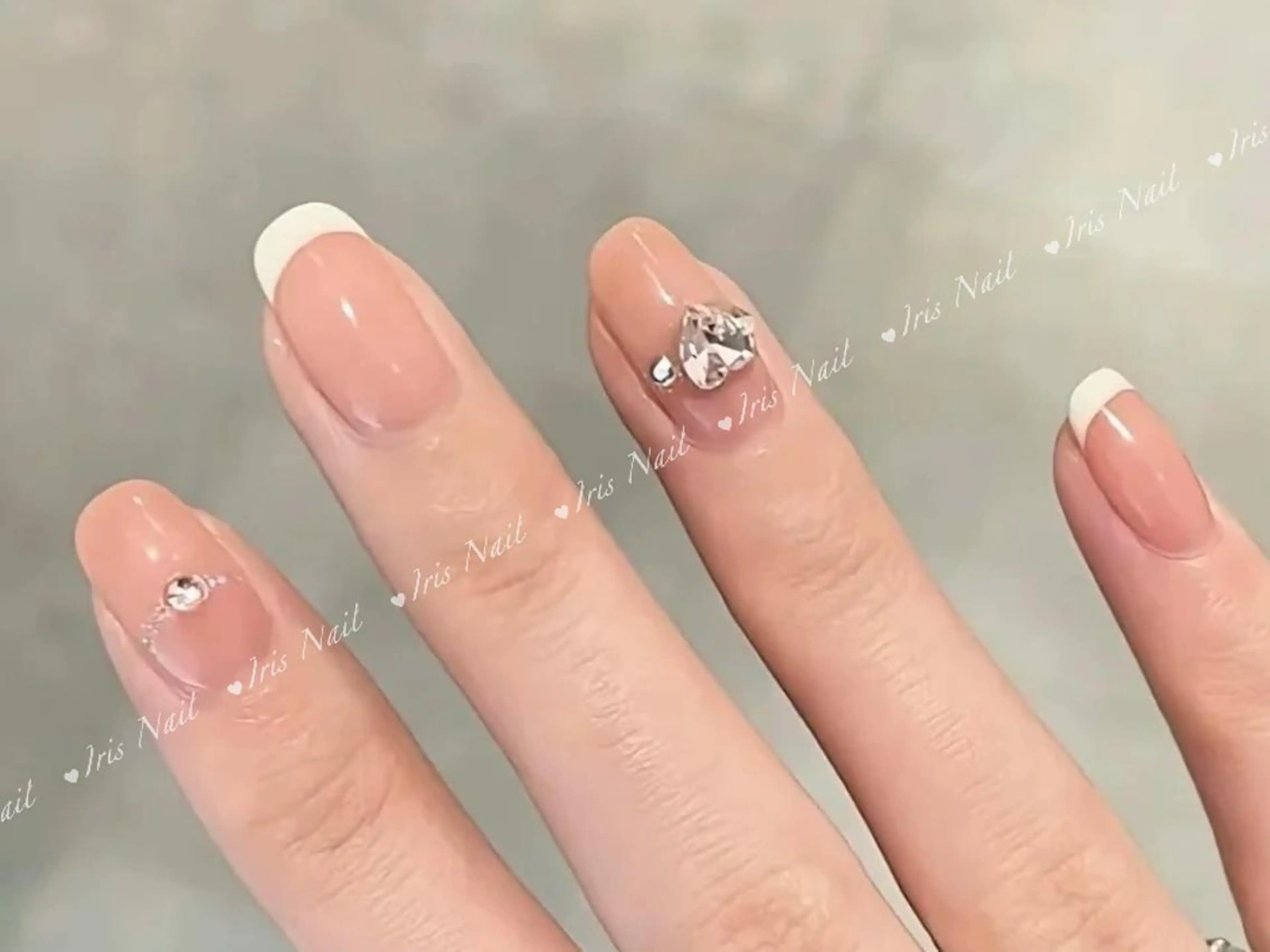ネイル フレンチネイル シンプルネイル ハンドネイル ハンドケア 藤田 月のネイルデザイン