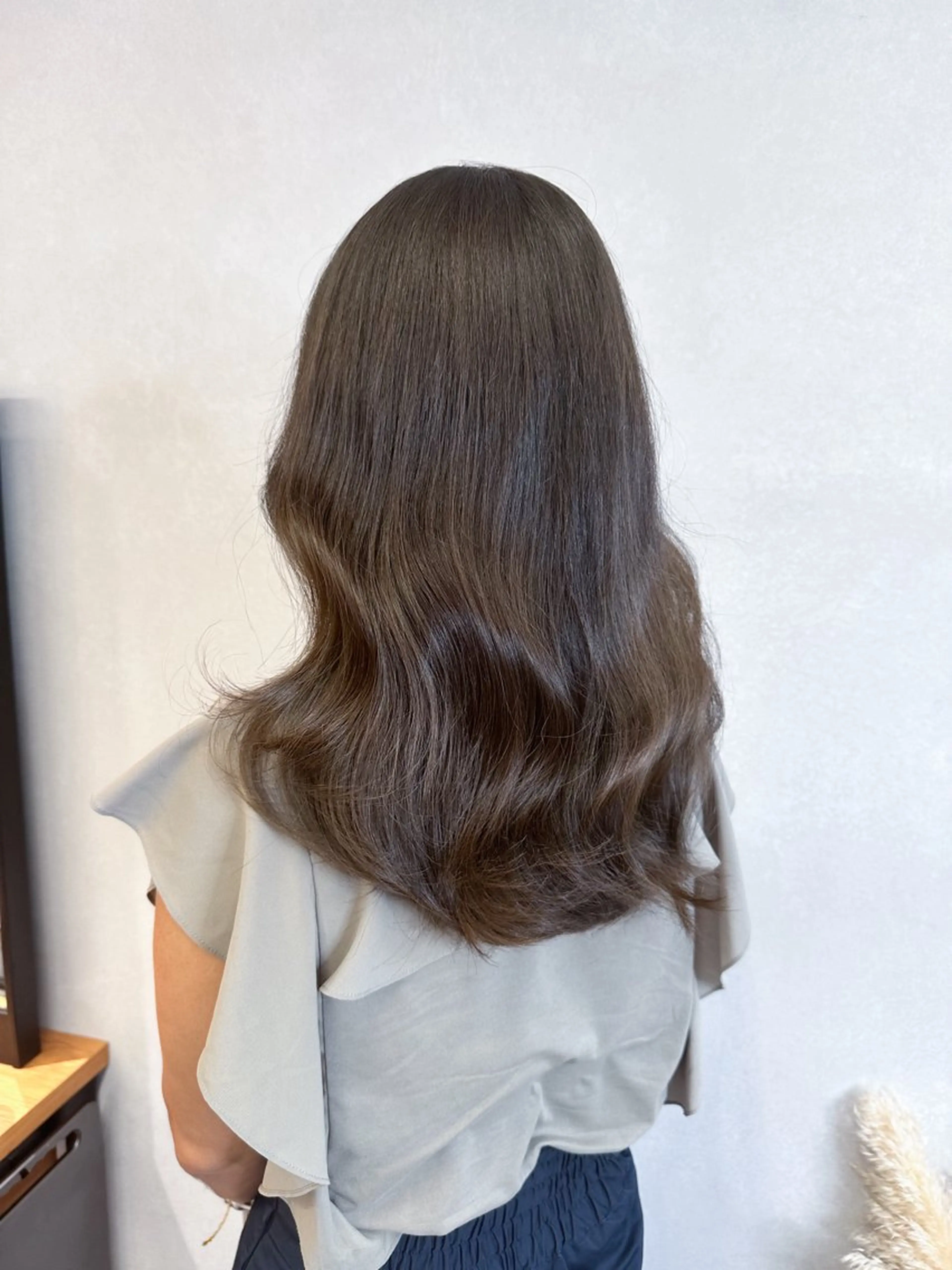 ロング ハイトーン/インナー /レイヤー/hinaのヘアスタイル
