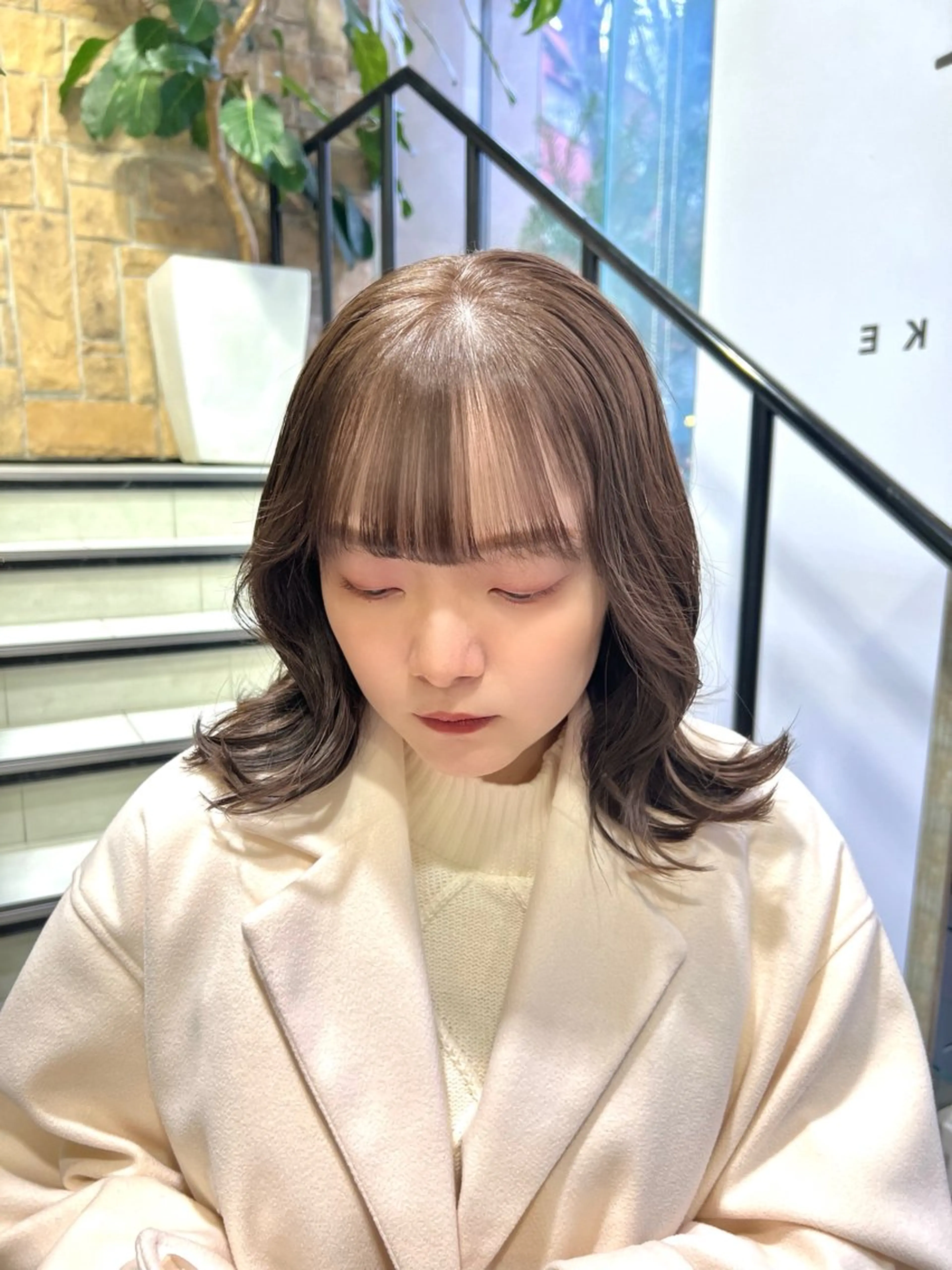 【今だけお得!!🉐】♡ブリーチ＋オンカラー+毛先カット♡（トリートメントつき◎）の写真