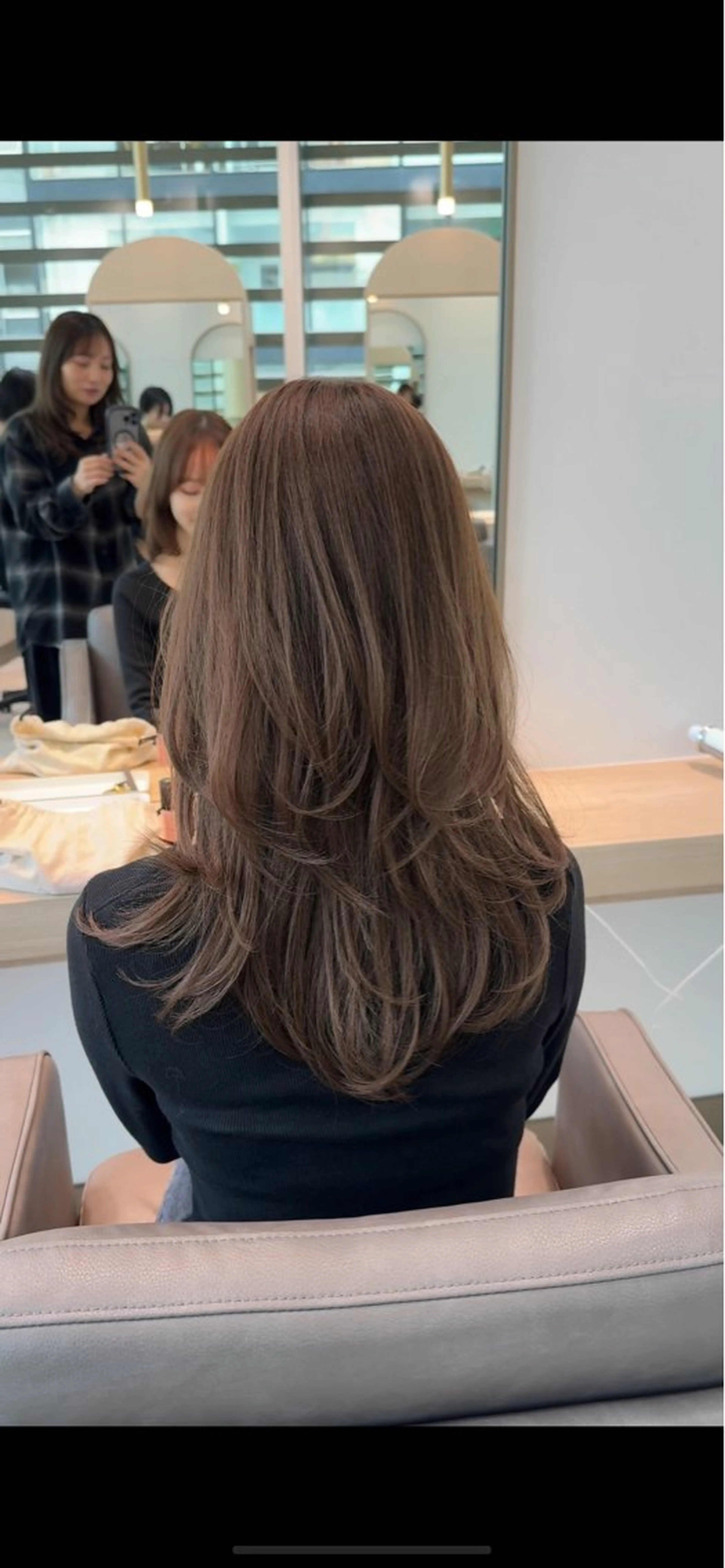 ミディアム カラー ミディアムレイヤー レイヤーカット COALL nex the salon所属・Riria✨ レイヤーカットのヘアスタイル