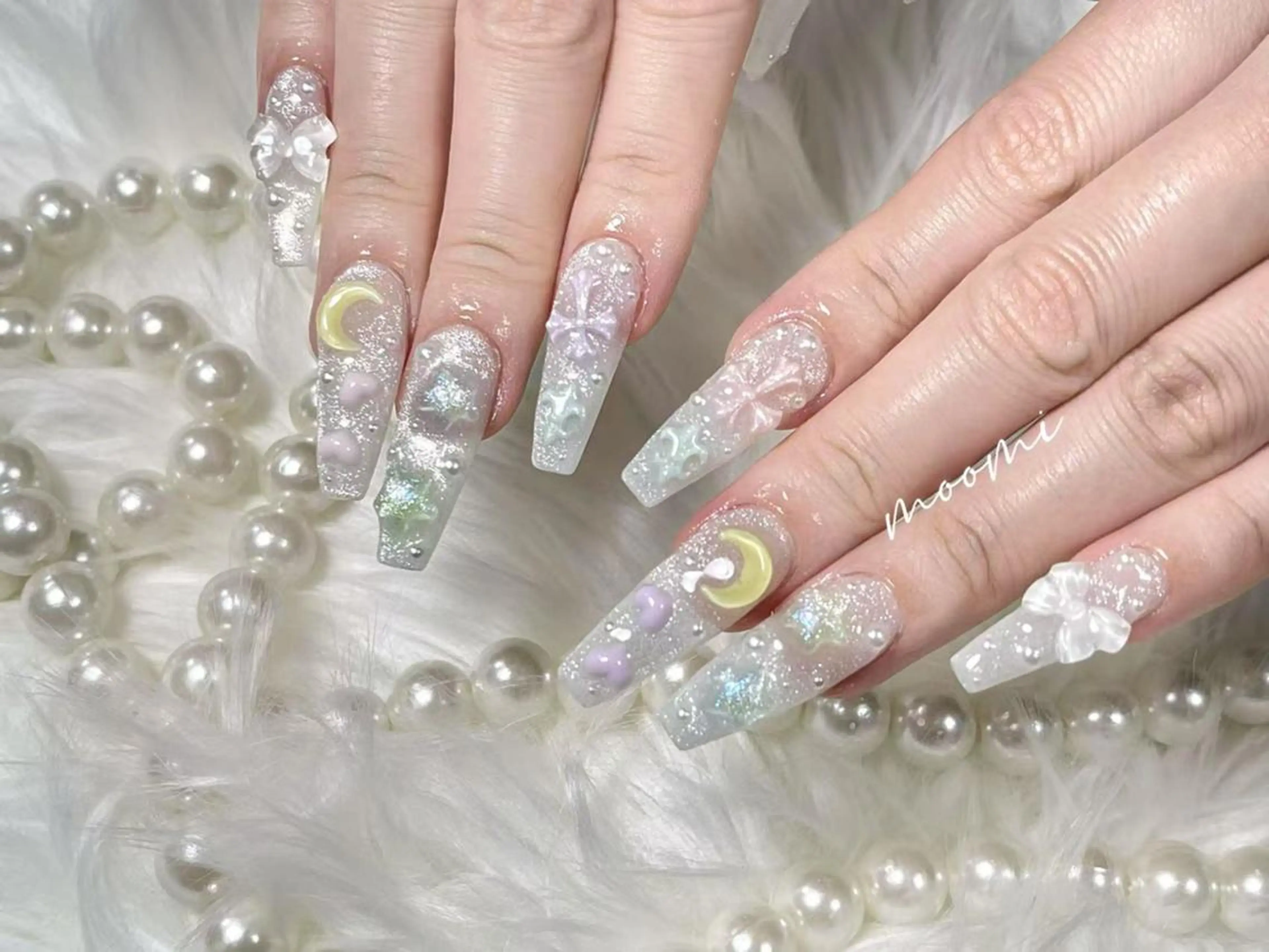 ネイル 長さ出し ジェルネイル グラデーション 韓国ネイル マグネットネイル moomi nail スカルプ専門のネイルデザイン