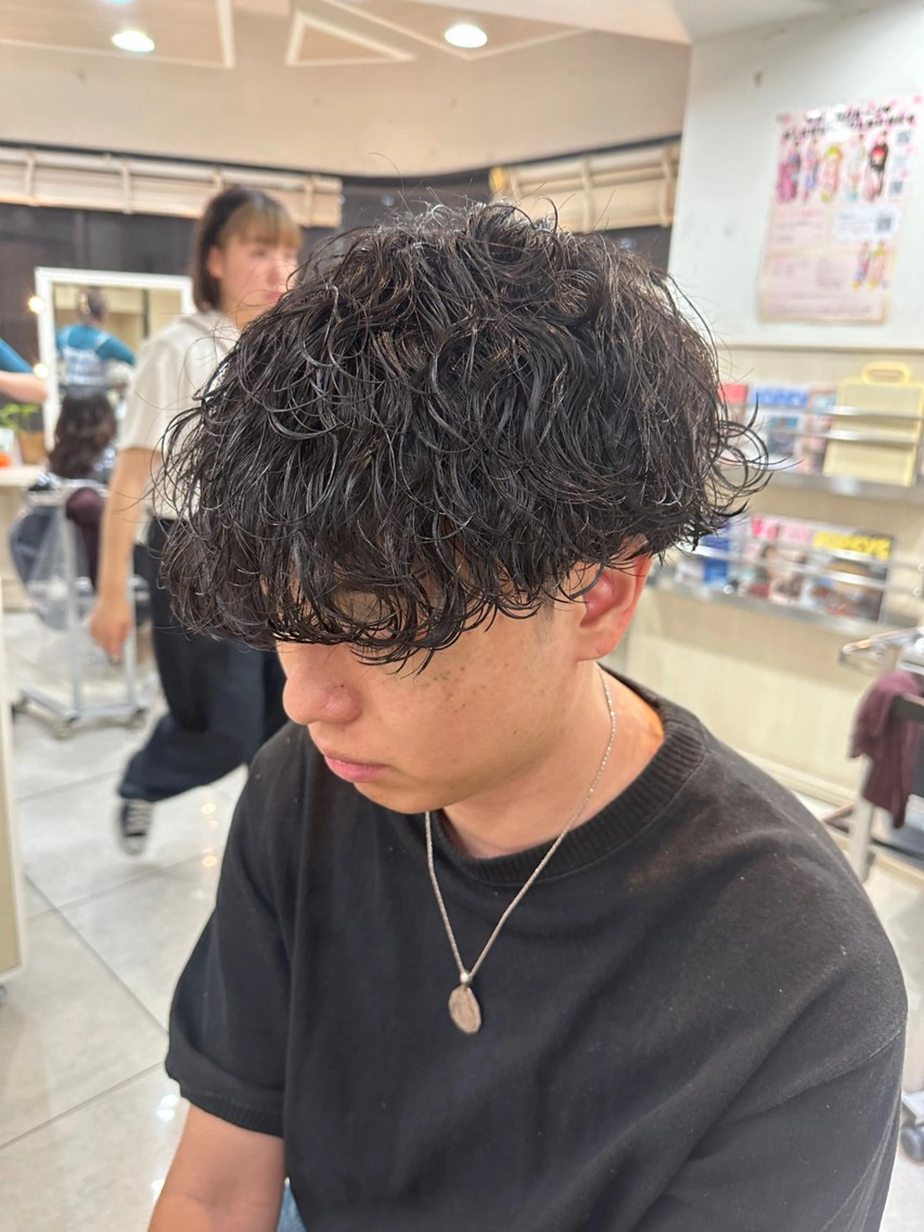 メンズ カット パーマ 🎖️似合わせメンズ パーマ🎖️カネキのヘアスタイル