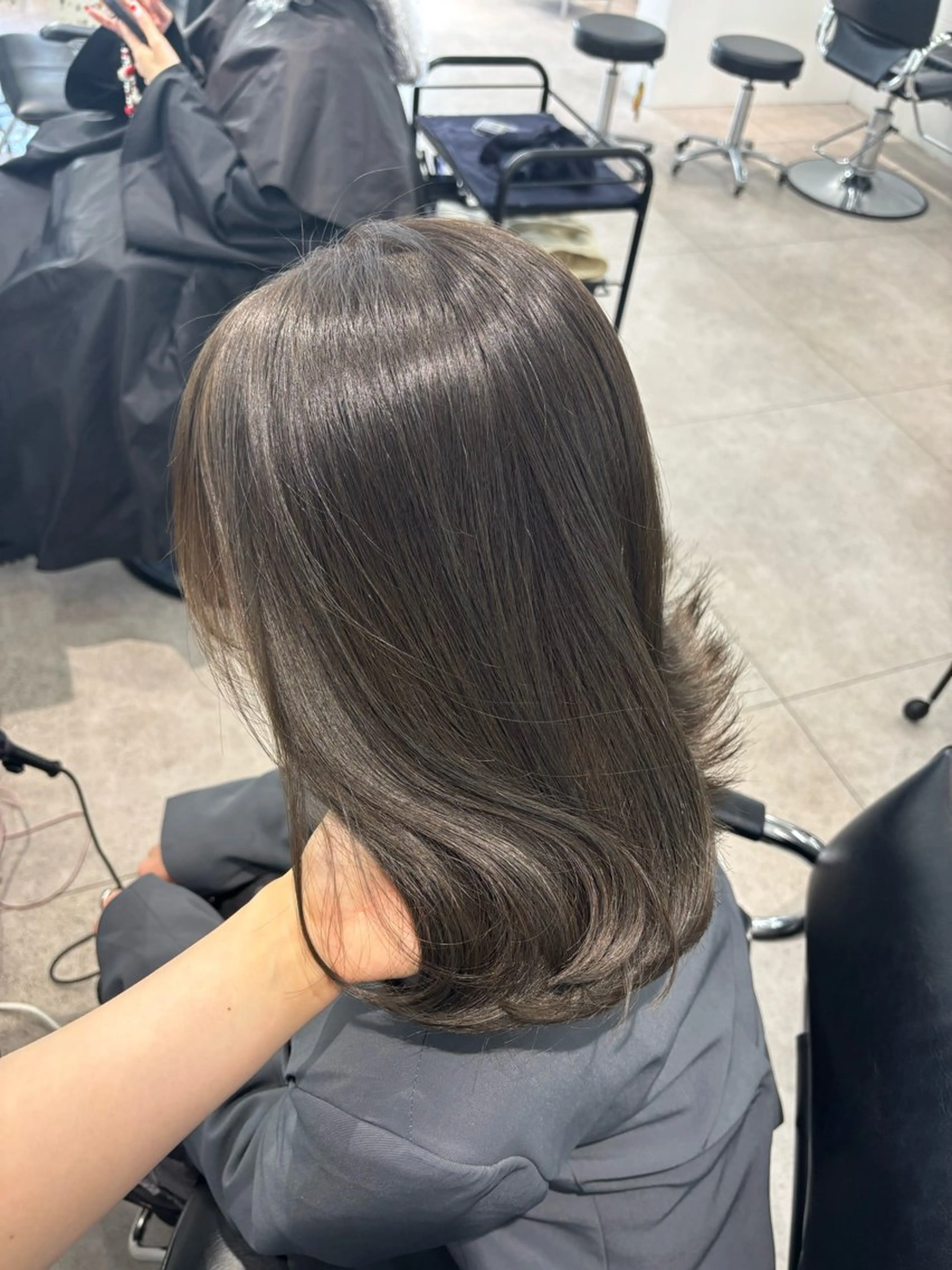ミディアム ヘアカラー emi 韓国ワンホンヘアのヘアスタイル