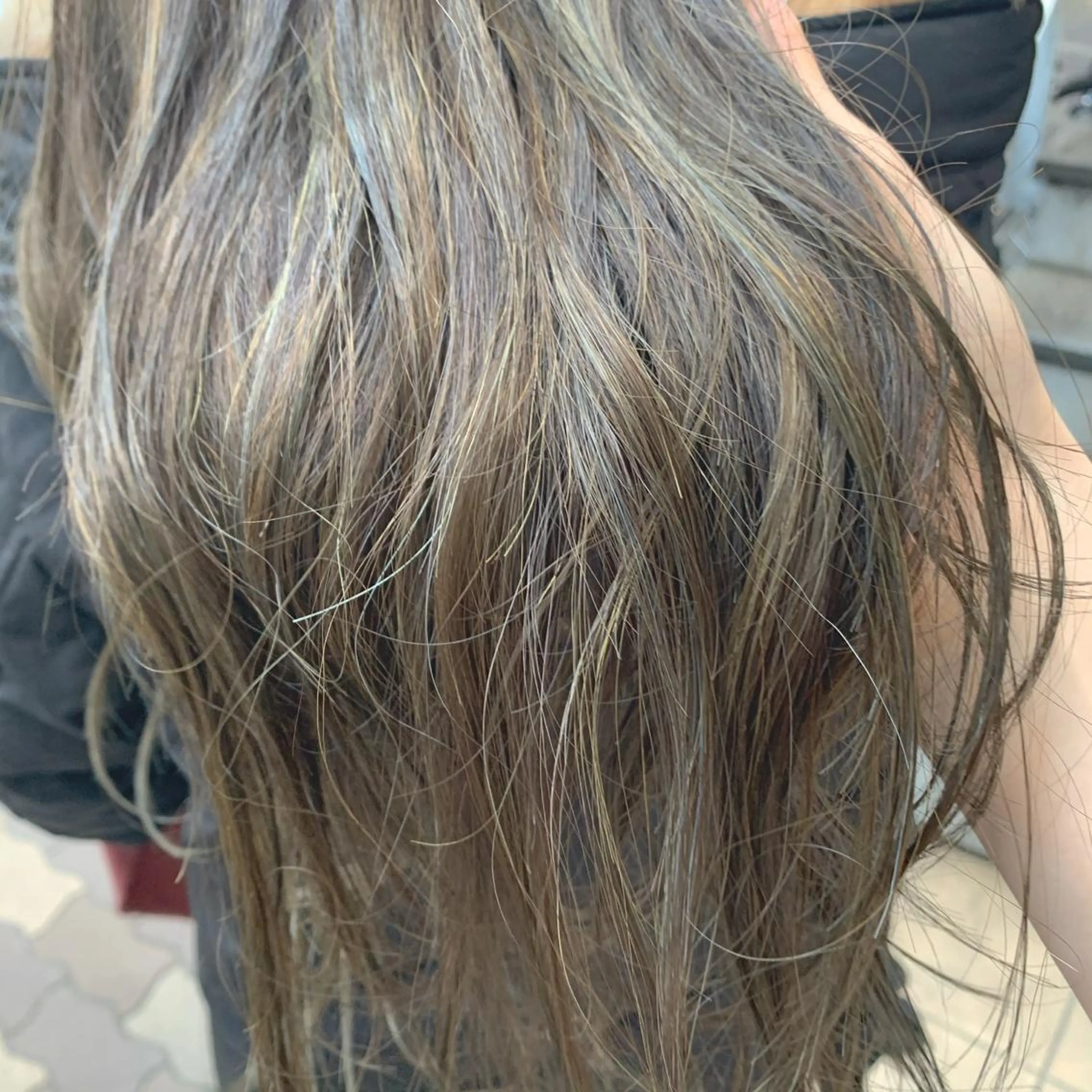 カラー ベージュカラー ハイライトカラー オリーブベージュ kimika🥑 メンズ/髪質改善のヘアスタイル