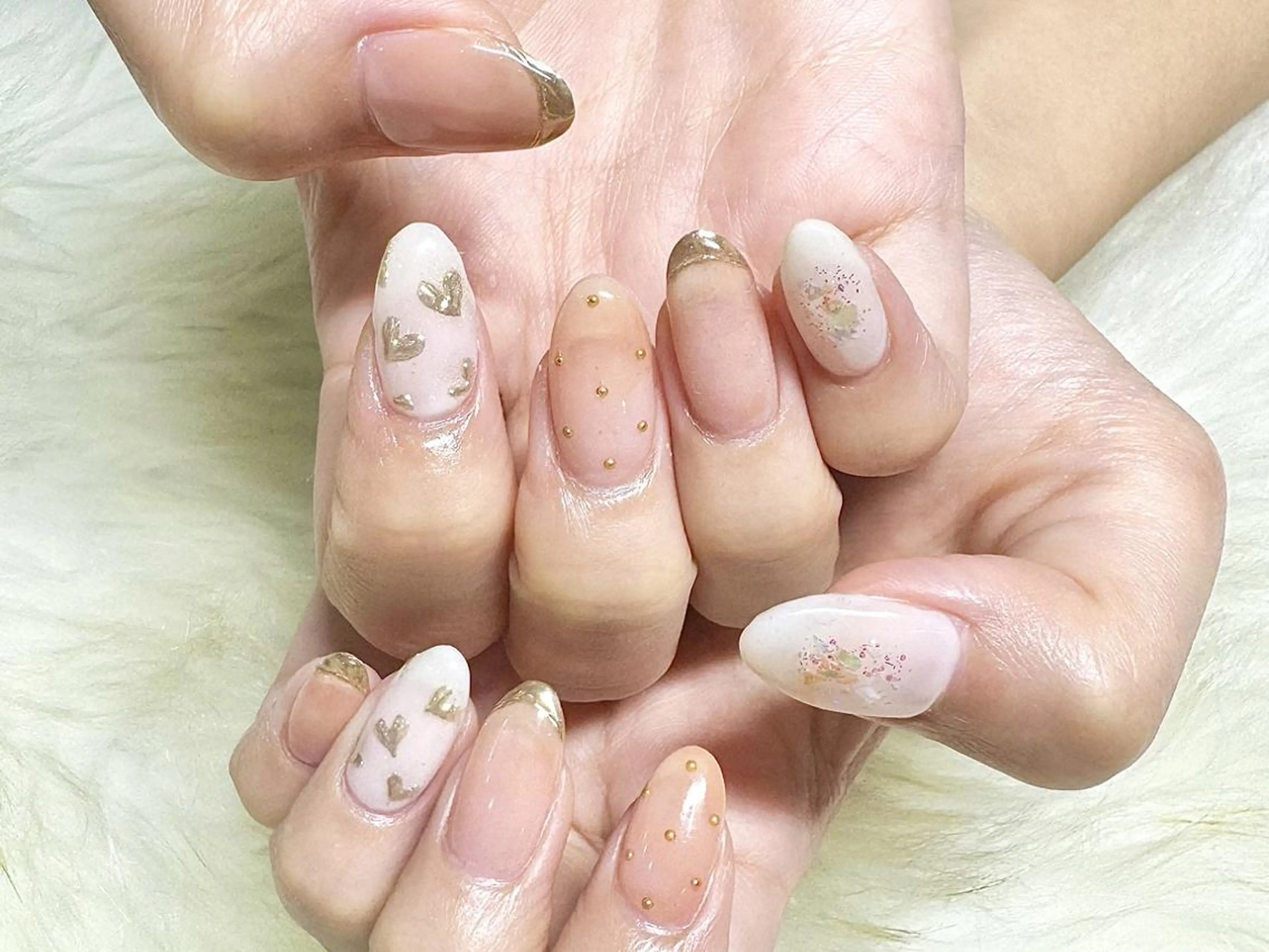 ネイル ハンドネイル ハニ！ .のネイルデザイン