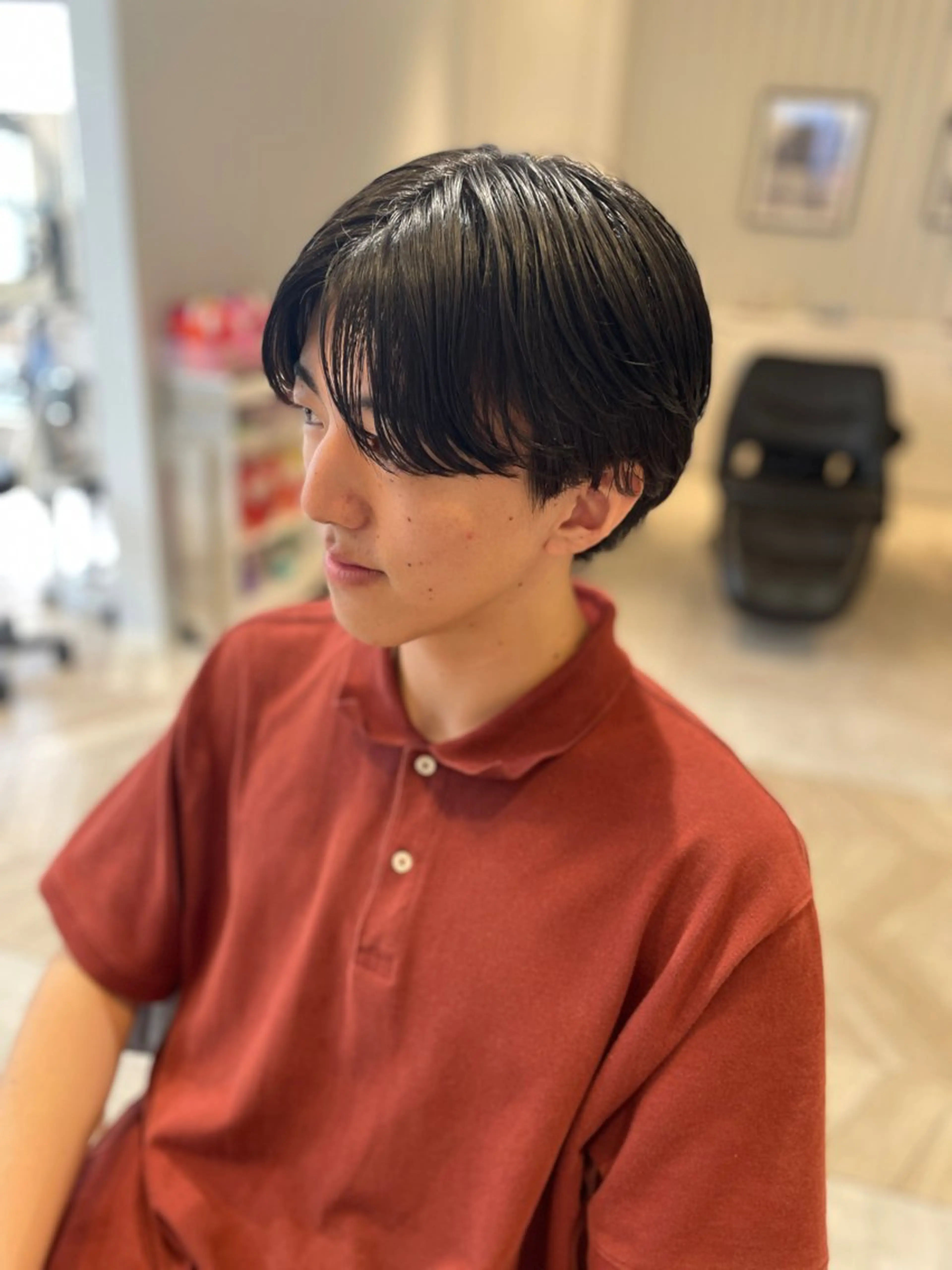 ミディアム メンズ ミディアムパーマ メンズパーマ 刈り上げ カット パーマ ツイスト/フェード / 古川　諒のヘアスタイル
