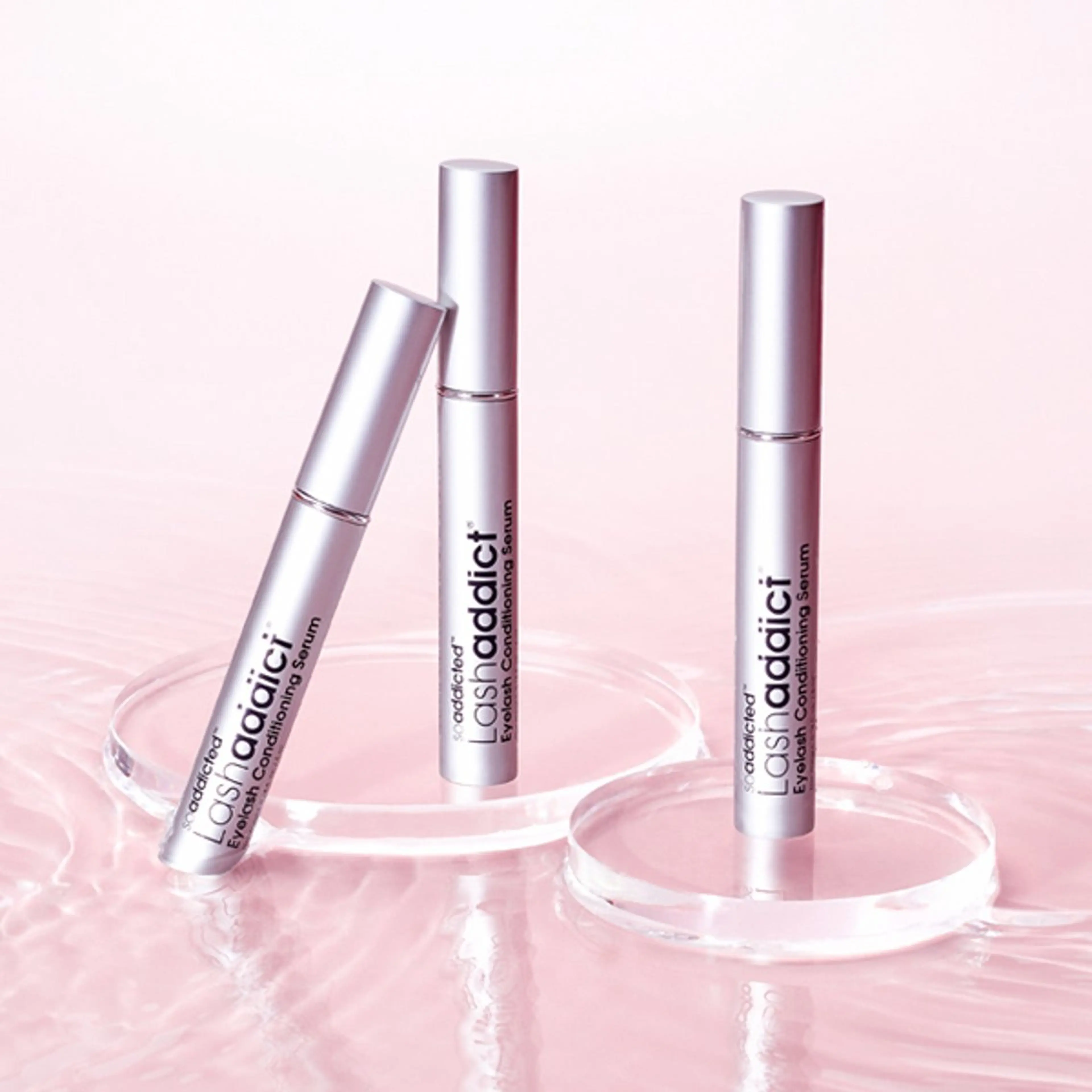 12月限定まつ毛パーマ(上)+ラッシュアディクト(ホームケア)+コーティング束感仕上げ付(エクステオフ別途550円)の写真