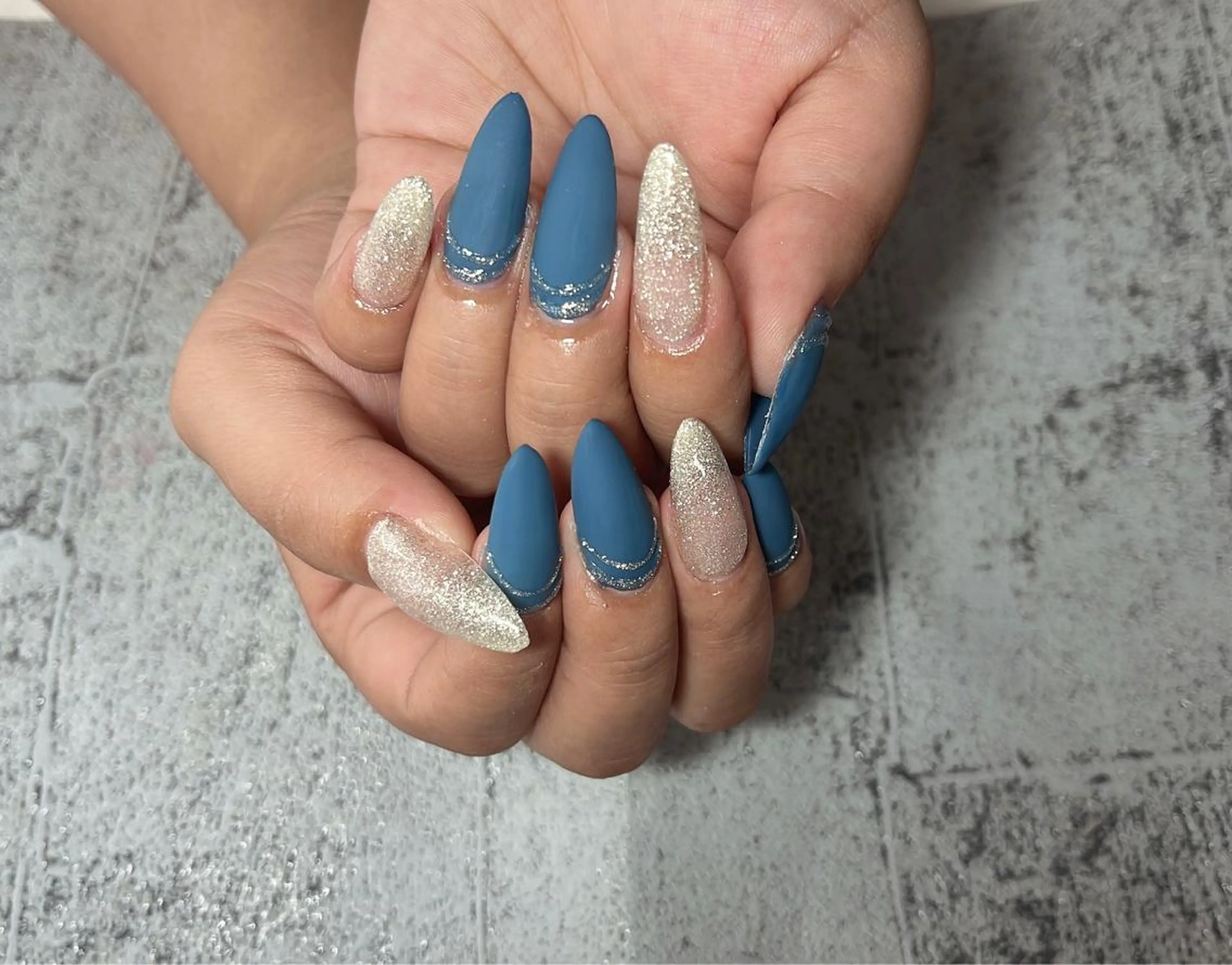 ネイル ラメ(グリッター) マットネイル ミディアムネイル ハンドネイル Ruana Nailのネイルデザイン