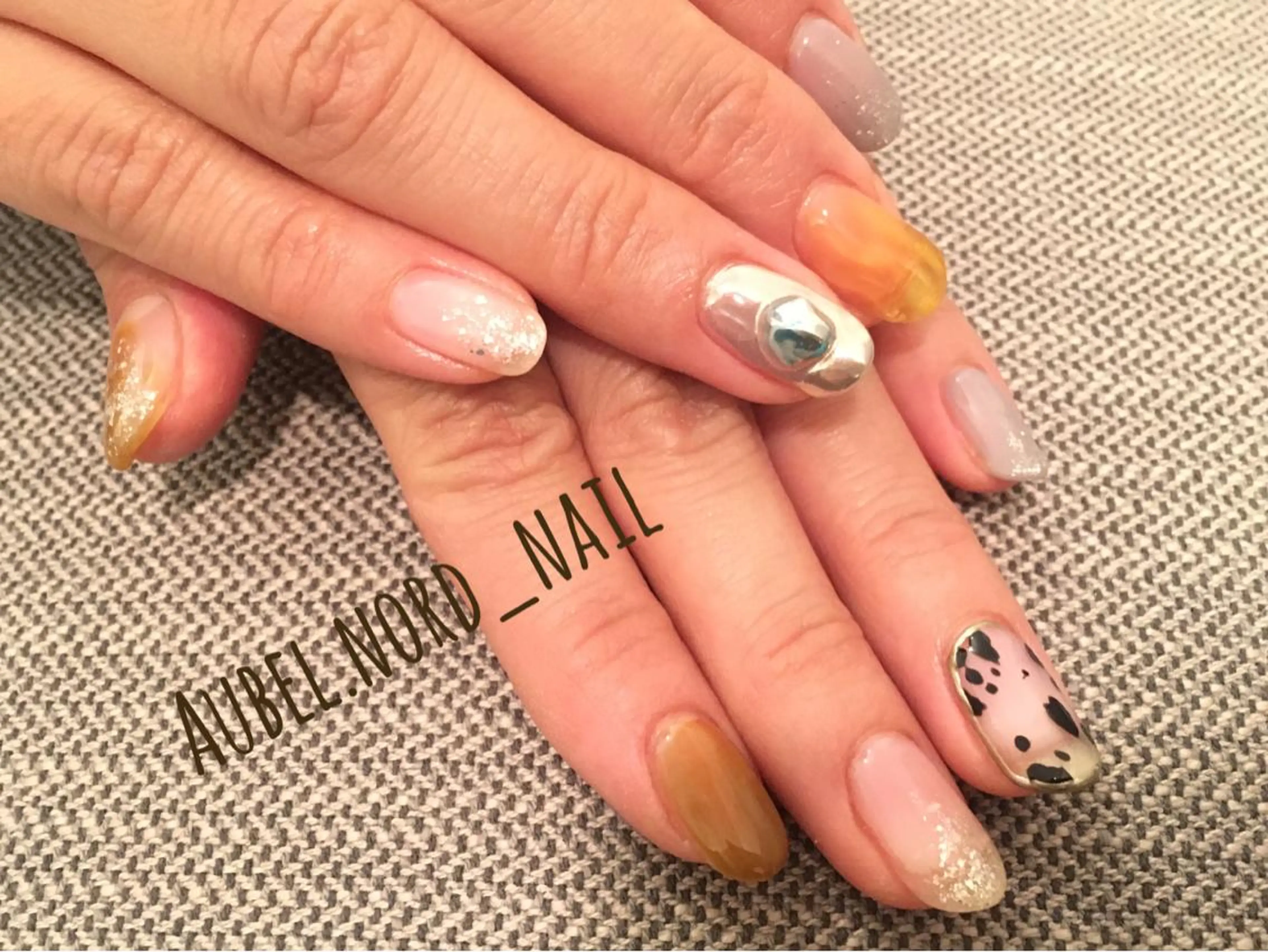 ネイル Aubel.nord_nail所属・Aubel.nord オーベルノールのネイルデザイン