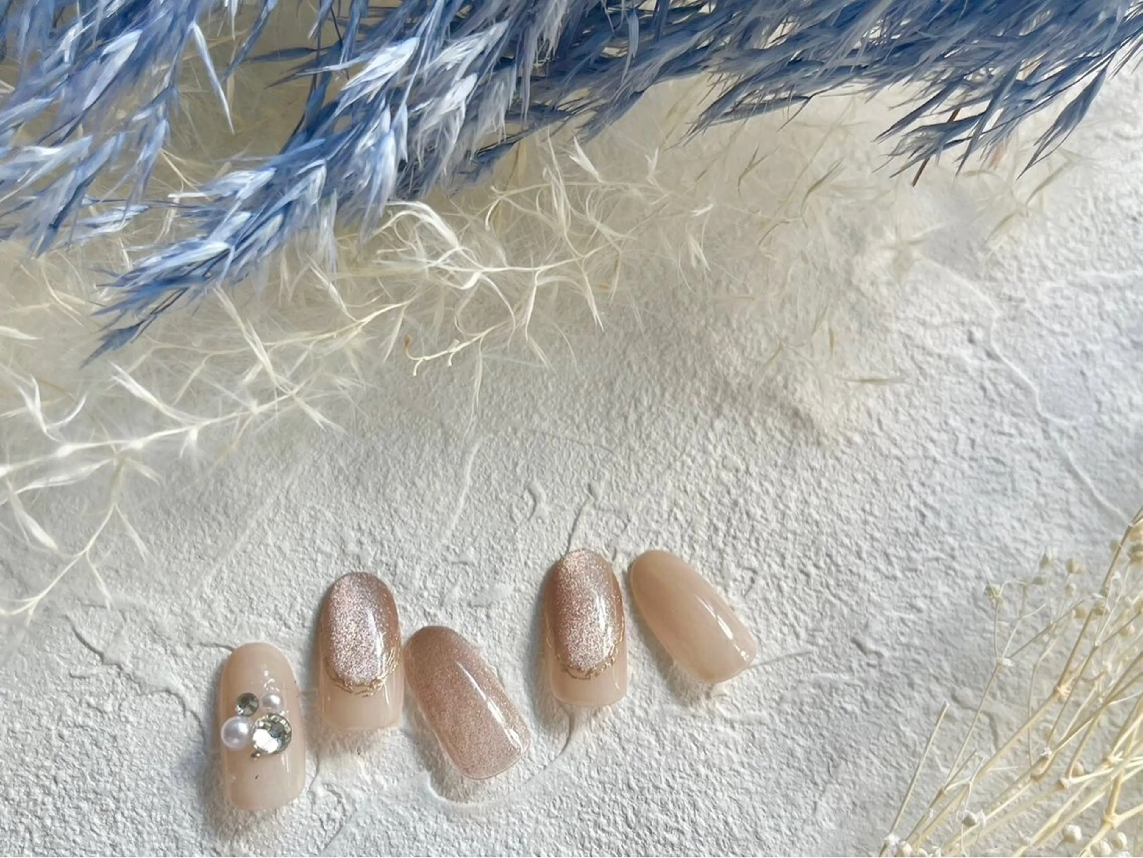 ネイル オーロラネイル 入学式 フットネイル フレンチネイル ジェルネイル Mogu nail 二子玉川のネイルデザイン