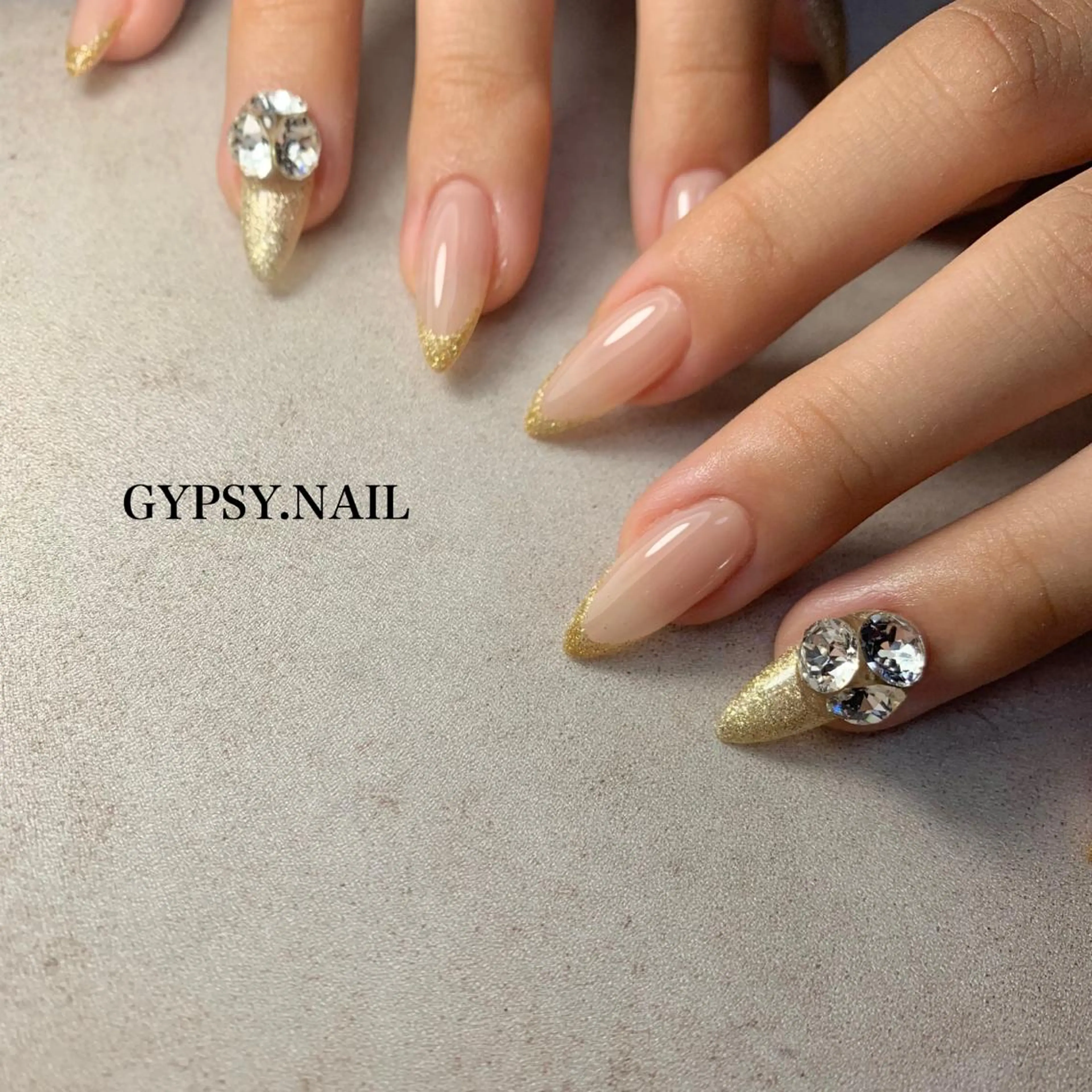 ネイル GYPSY.NAIL所属・GYPSY.NAIL akariのネイルデザイン
