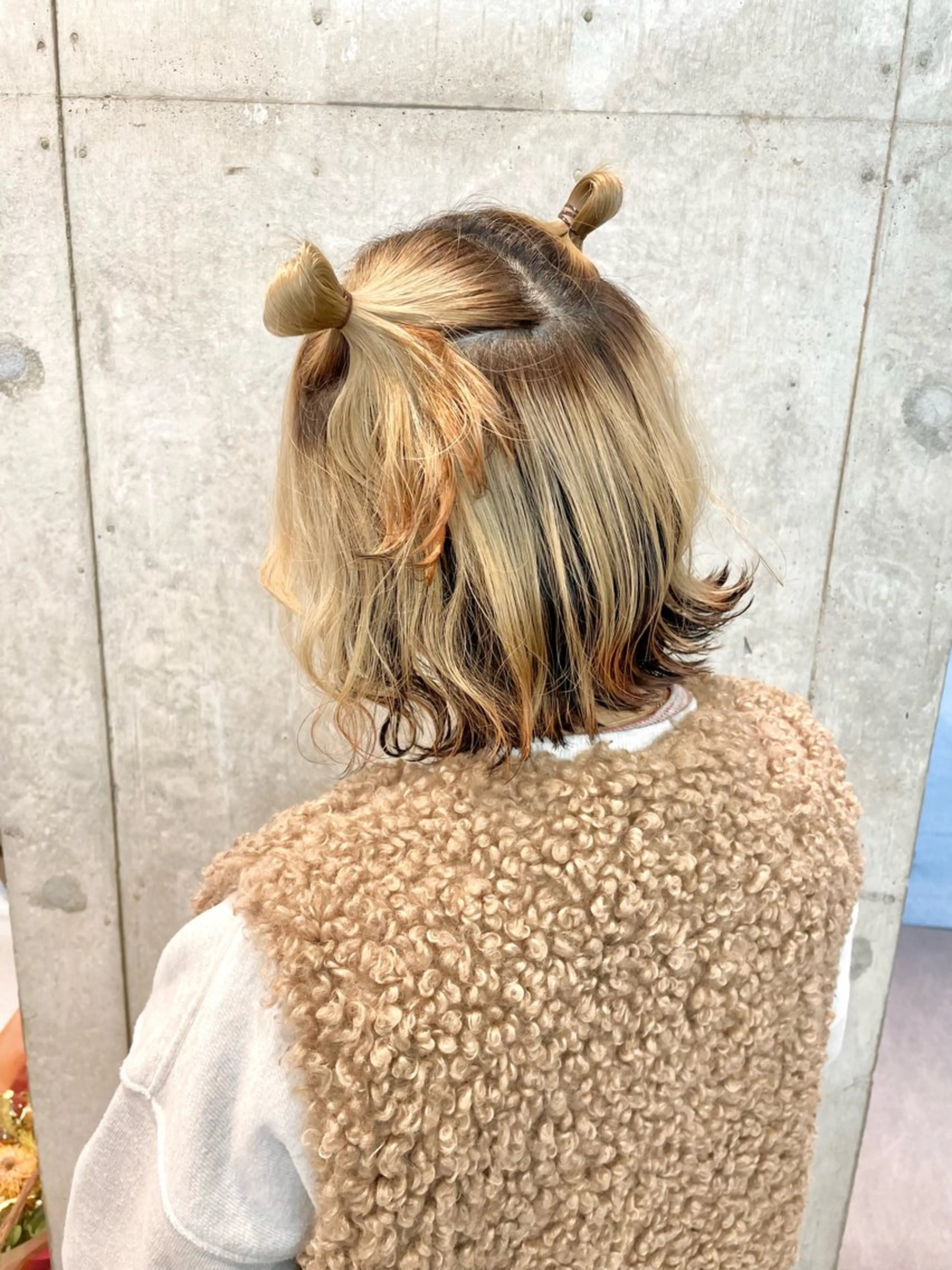 カラー ブリーチ ヘアカラー 大塚 夏生のヘアスタイル