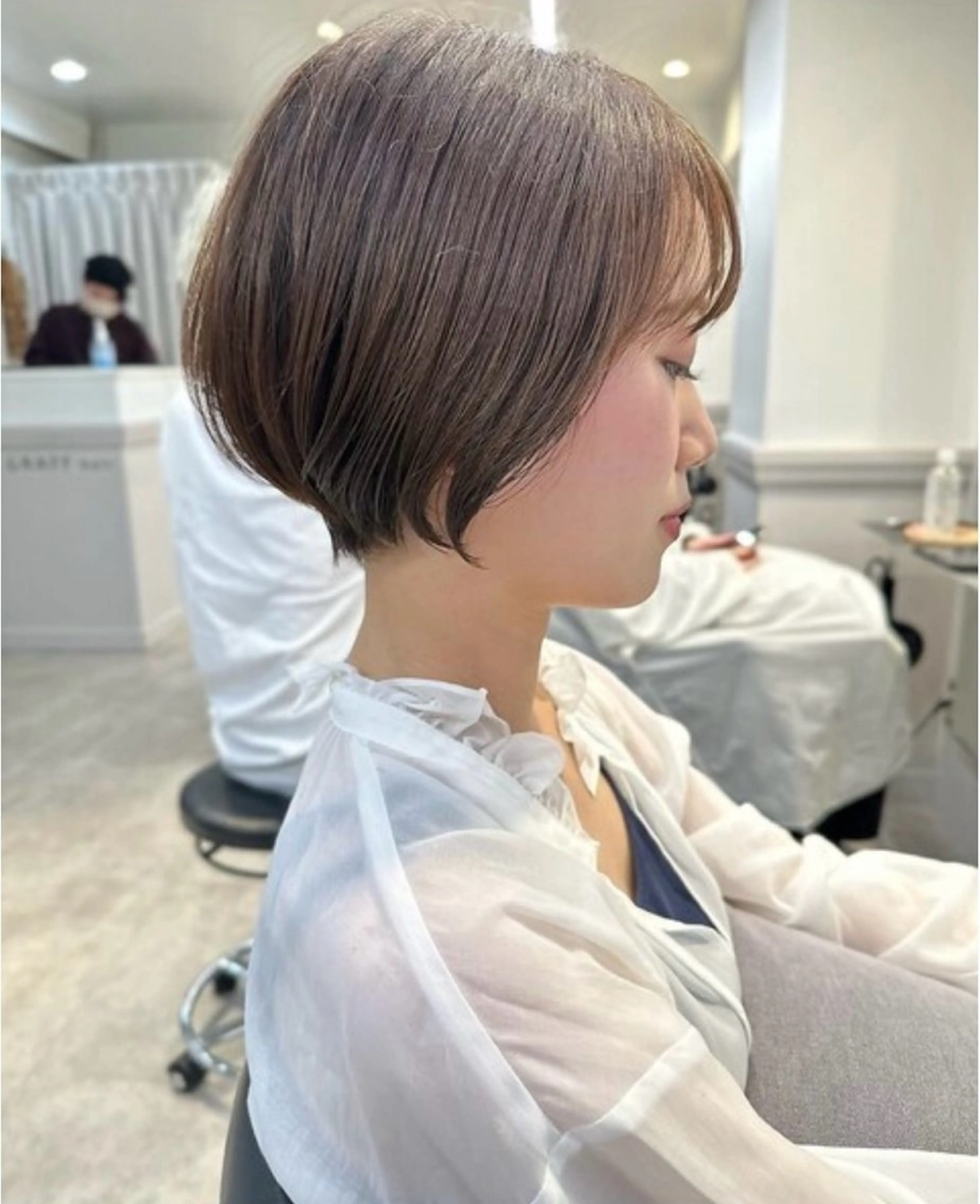 ショート あいこ/レイヤー カット🌷銀座のヘアスタイル