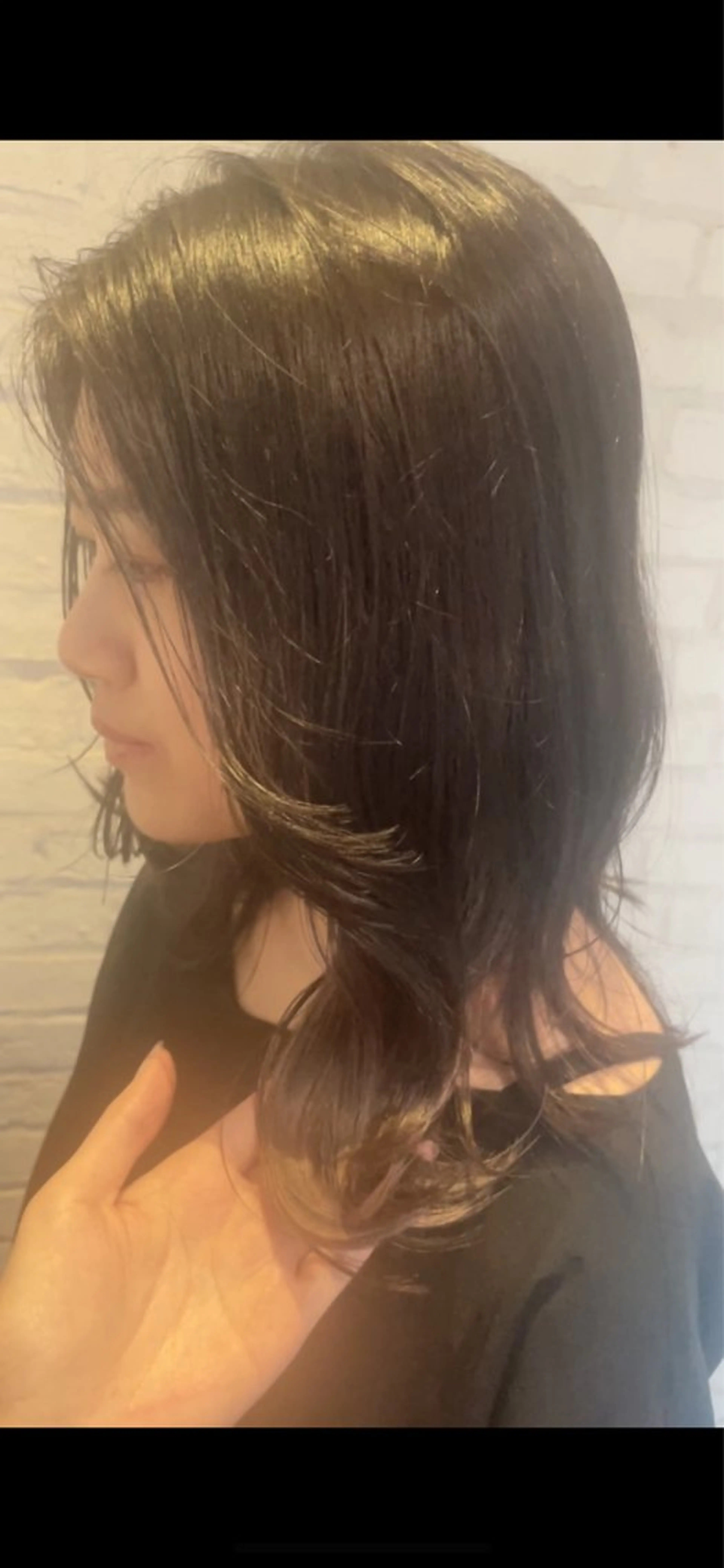 ミディアム カラー グレージュ インナーカラー カット ヘアカラー トリートメント BEBE所属・ブリーチなし 透明感カラーKANAのヘアスタイル