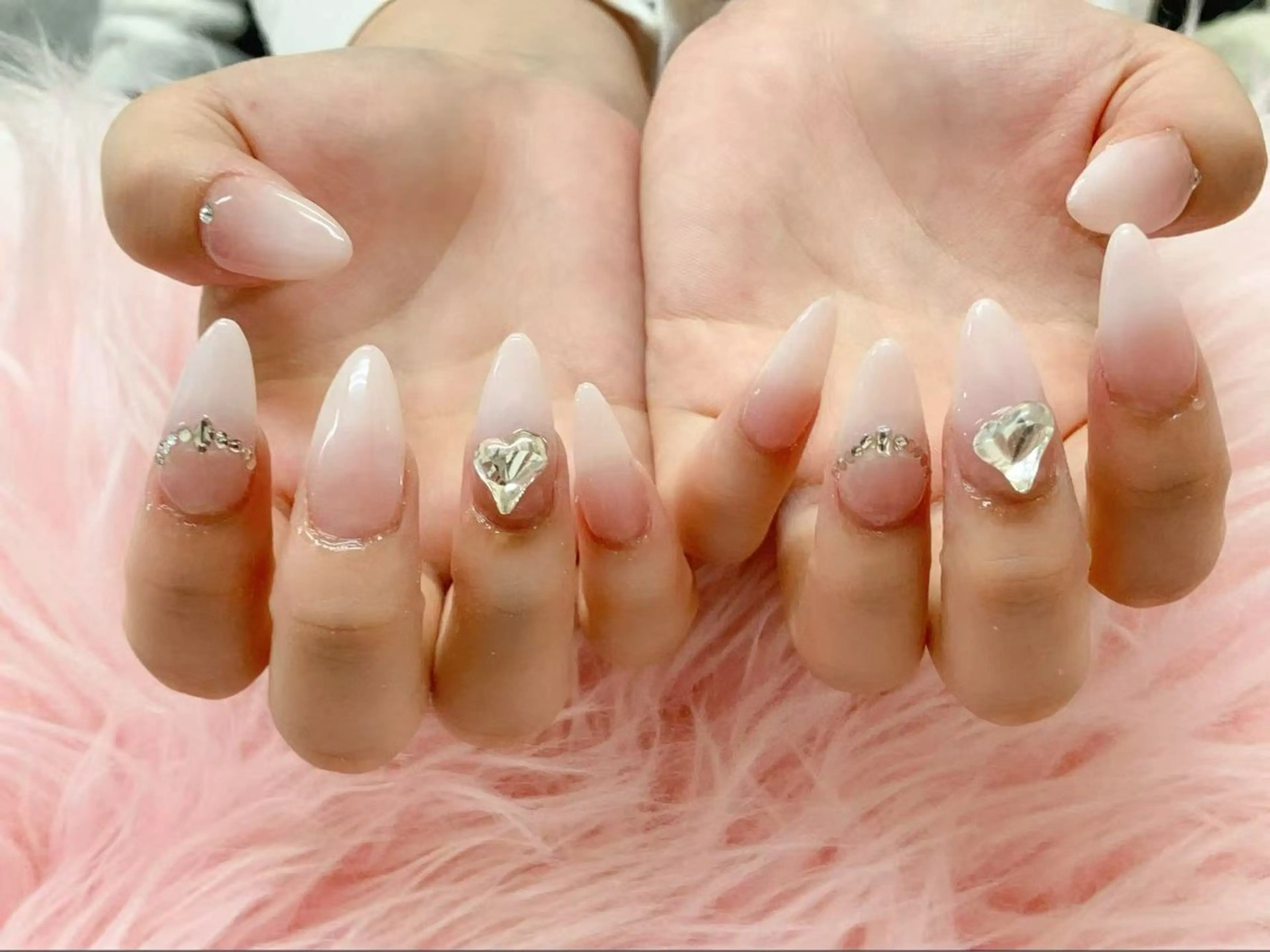 ネイル ハンドネイル ハンドケア 💜MIYA nail鶴見店所属・💜MIYA nail 鶴見店のネイルデザイン