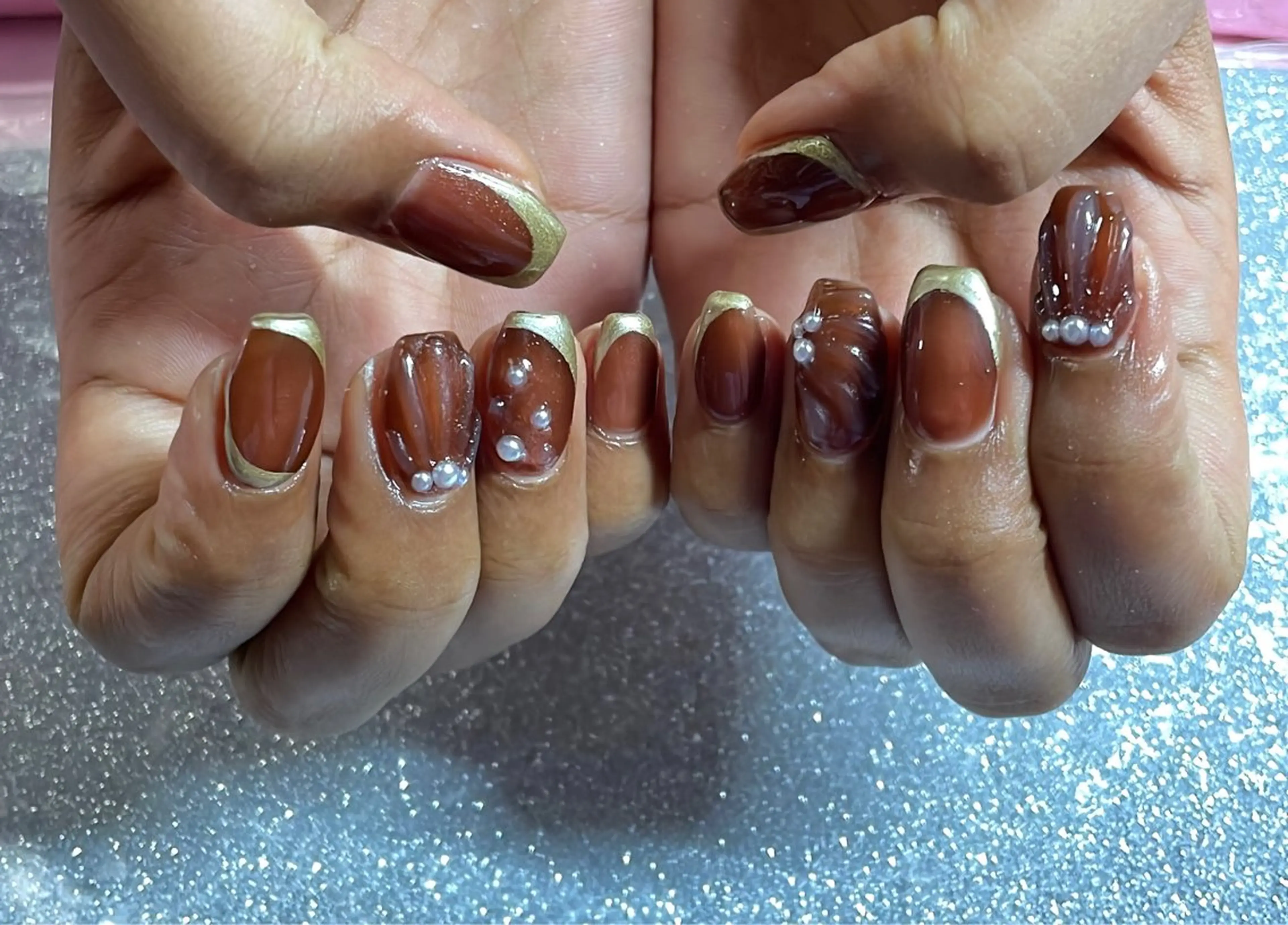 ネイル ハンドネイル VIERU 🌈🎀💖のネイルデザイン