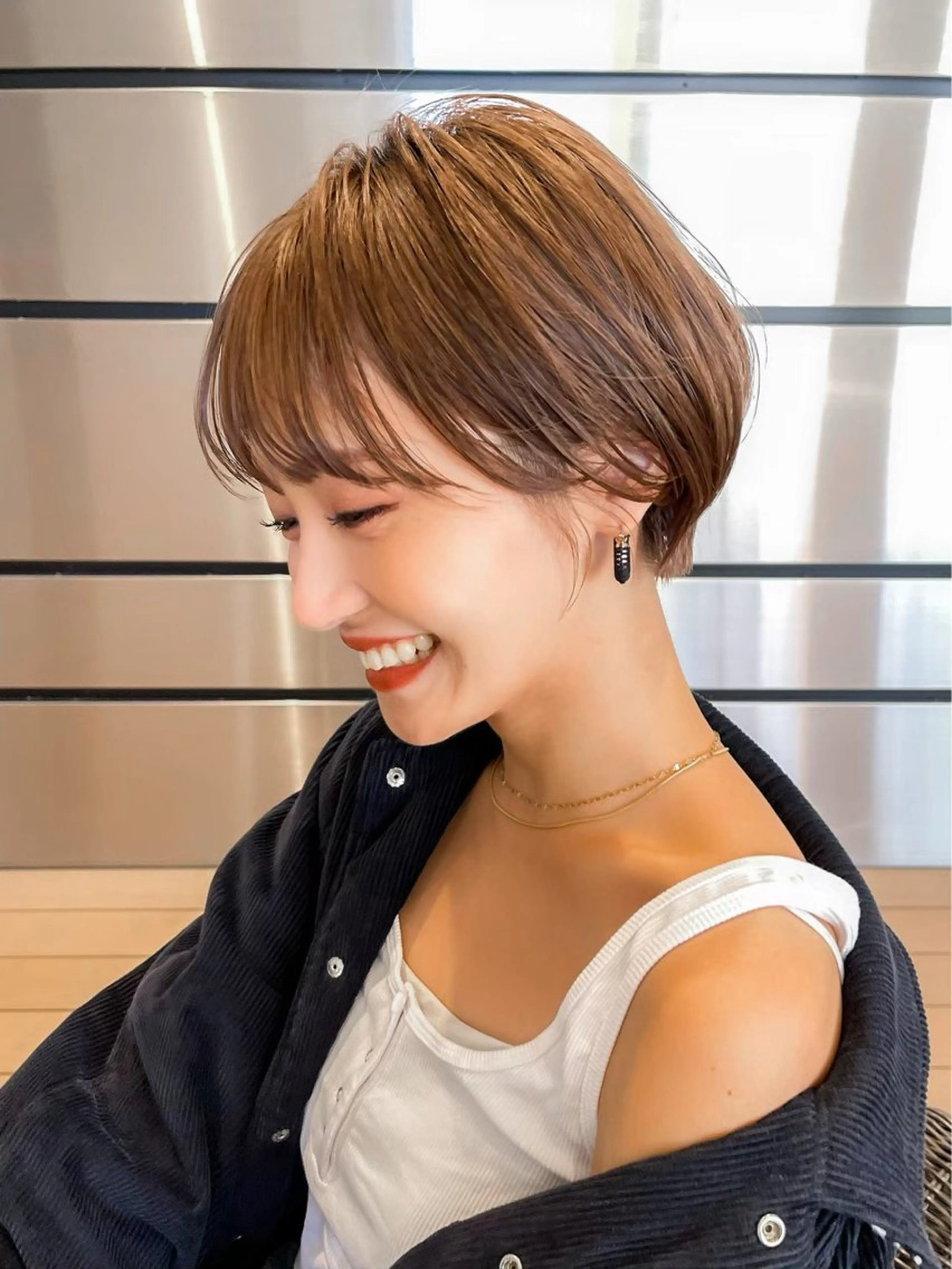 ショート 切りっぱなしボブ/ 小顔ボブNANAのヘアスタイル
