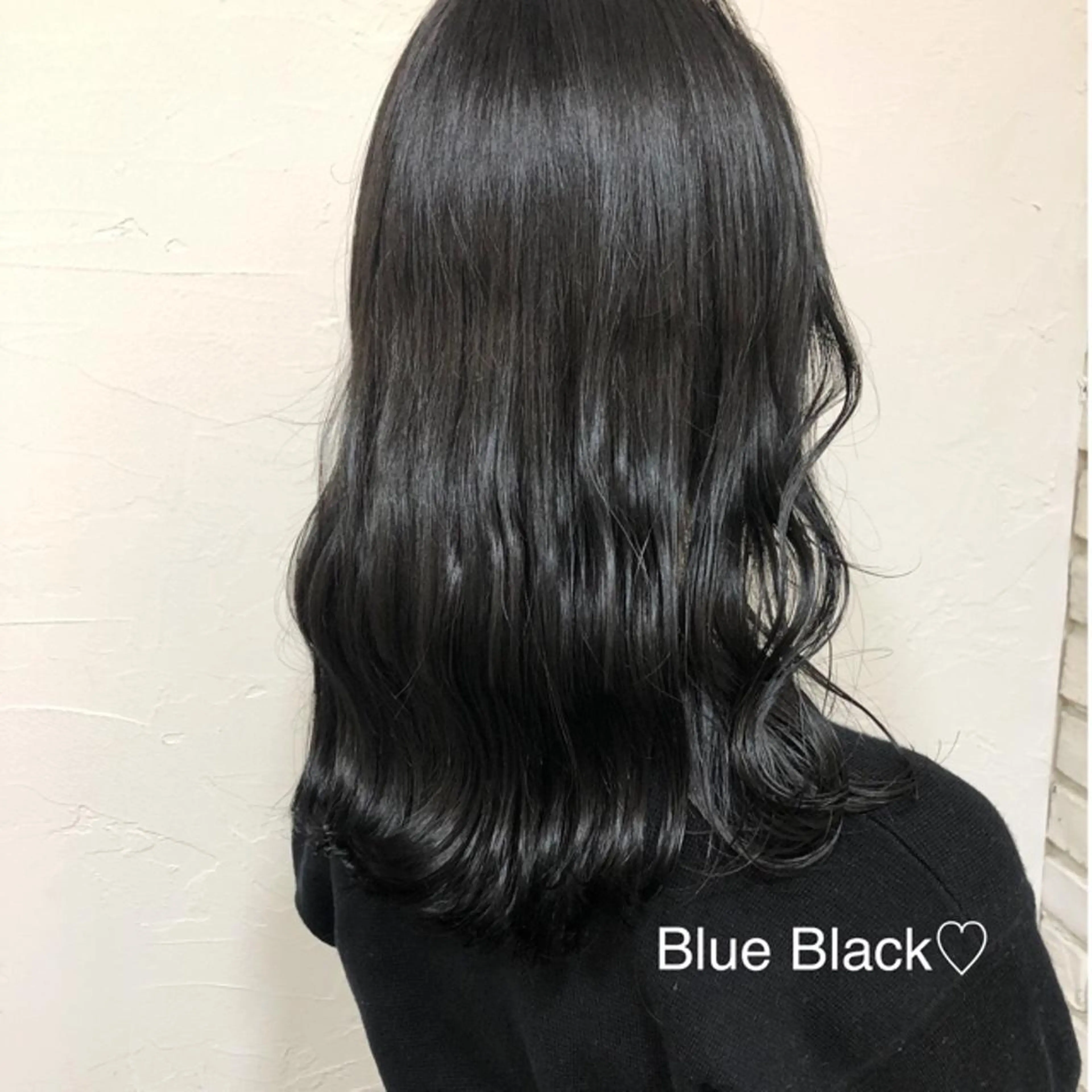 セミロング カラー GLROW haruhiのヘアスタイル