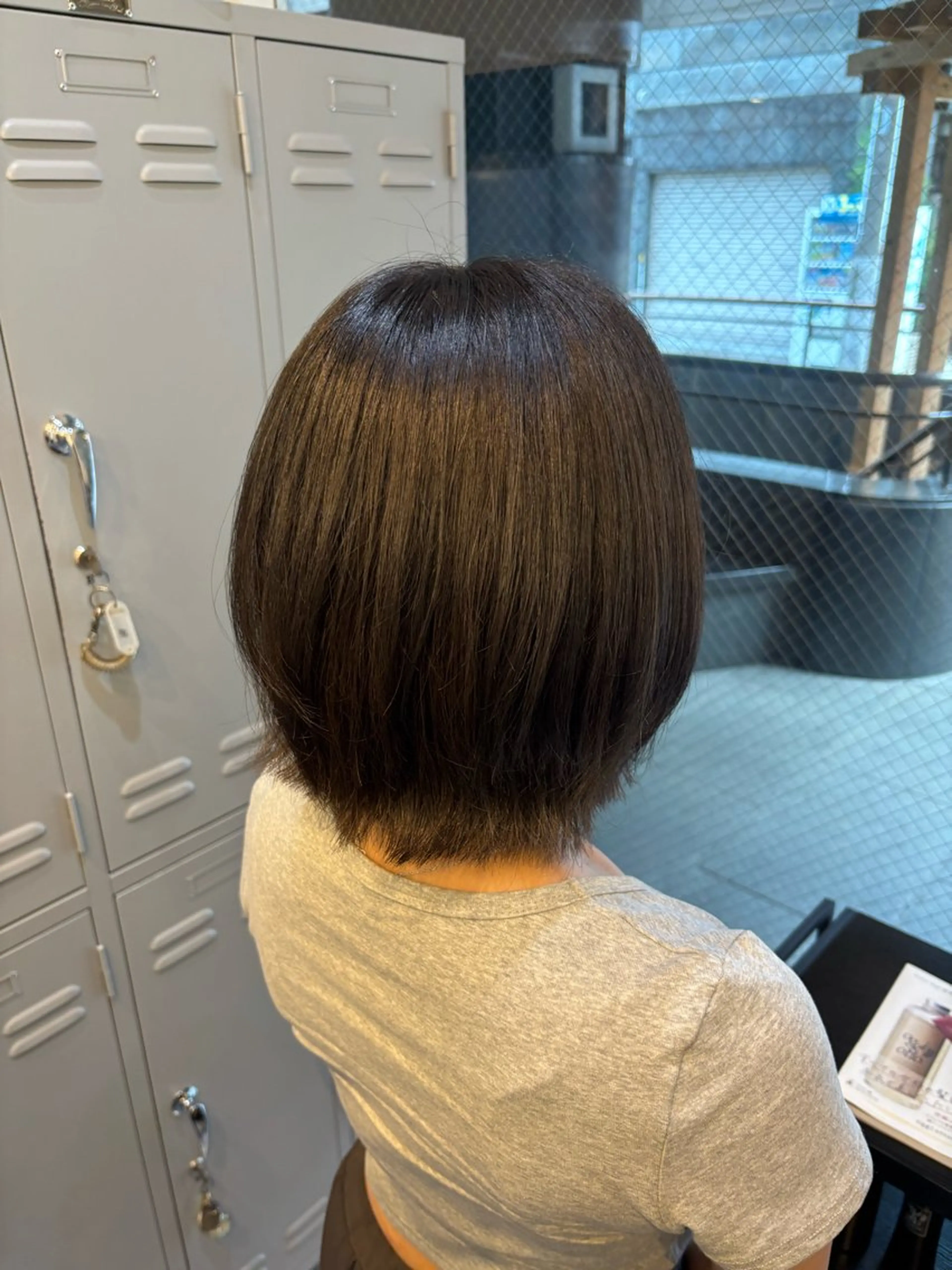 ミディアム ミディアムレイヤー レイヤーカット カット 🌙髪質改善カラー Momoka🦋のヘアスタイル