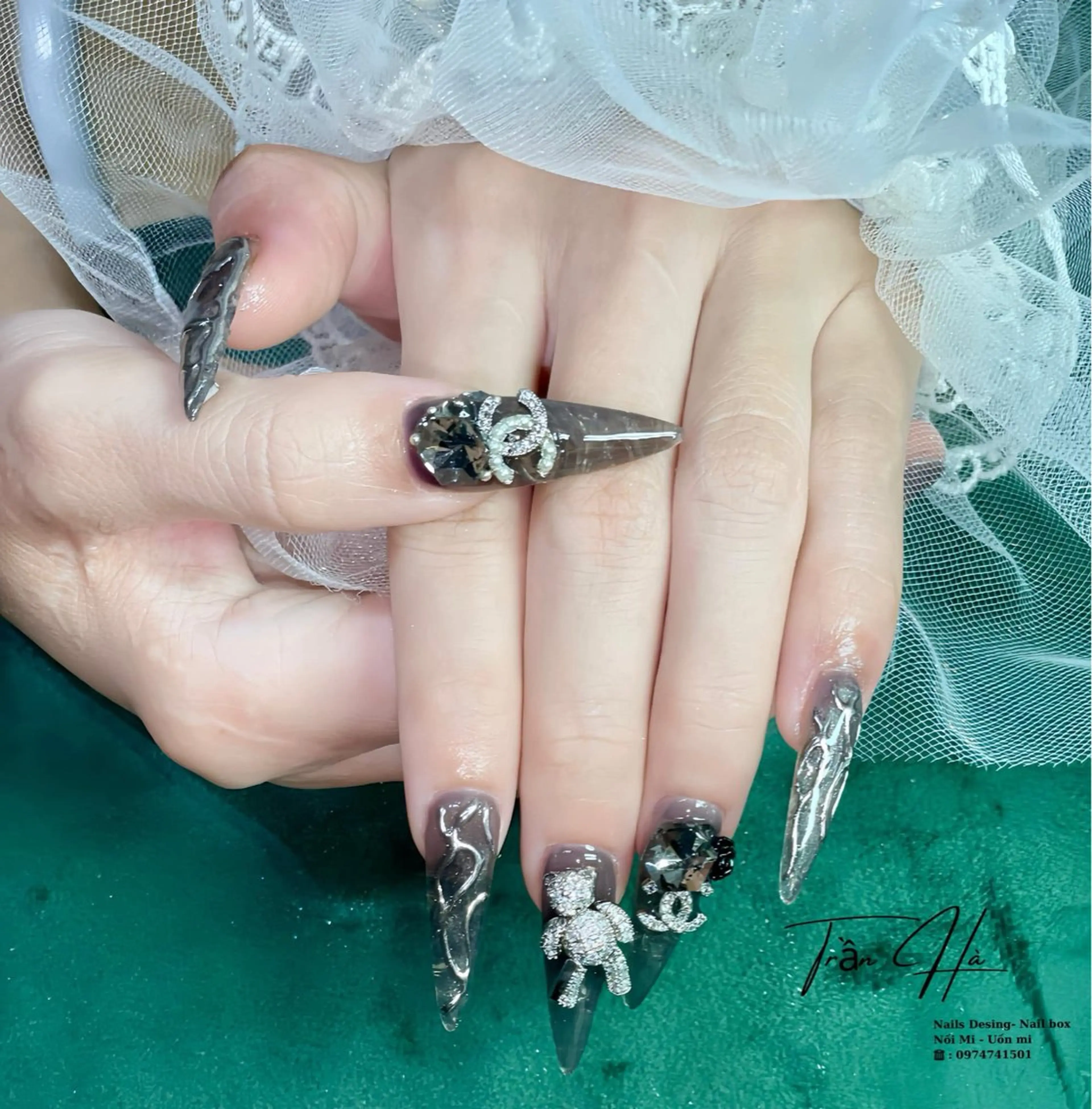 セミロング HA Nailのネイルデザイン