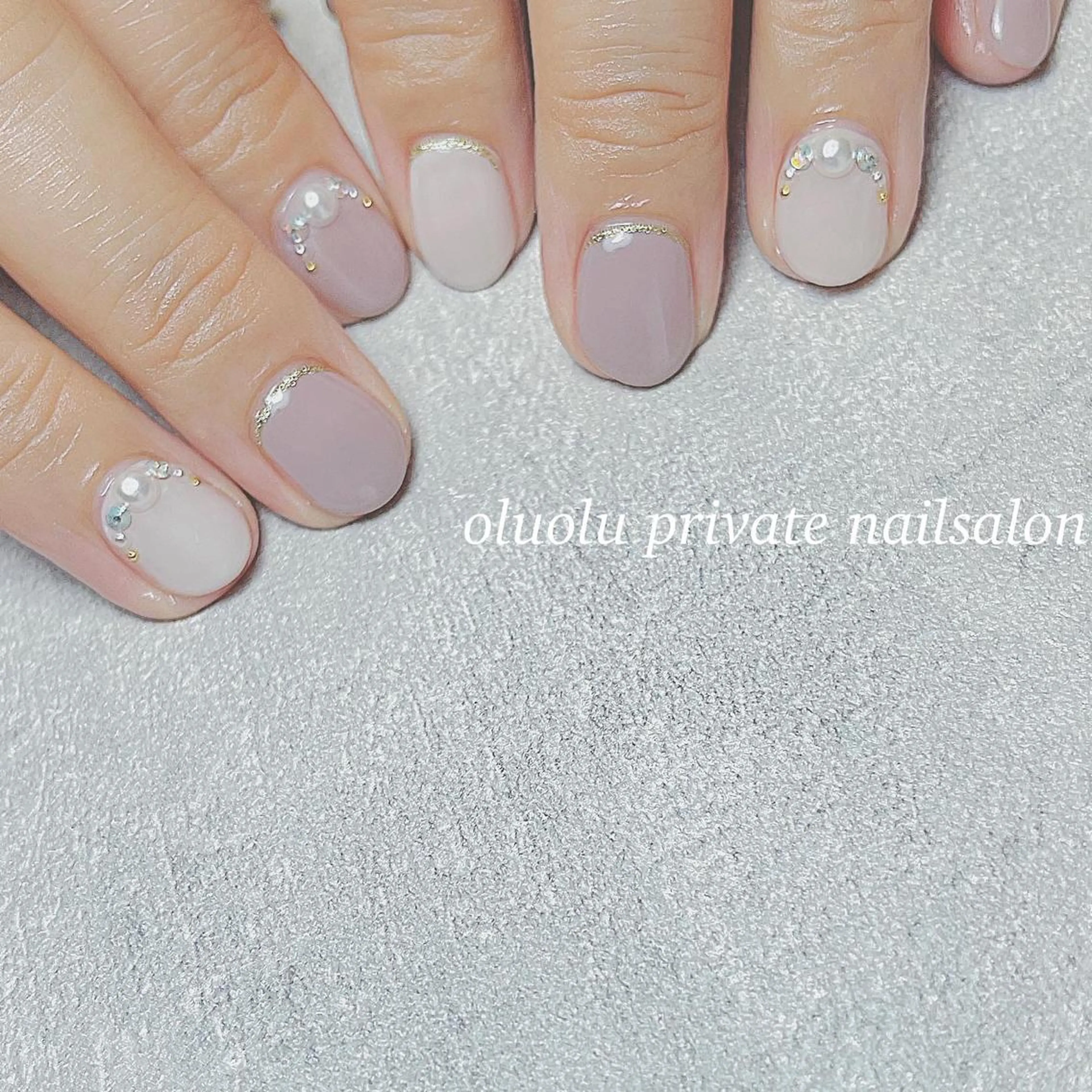 ネイル アートネイル フットネイル ジェルネイル ニュアンスネイル オフィスネイル ハンドネイル 大村 紬華のネイルデザイン