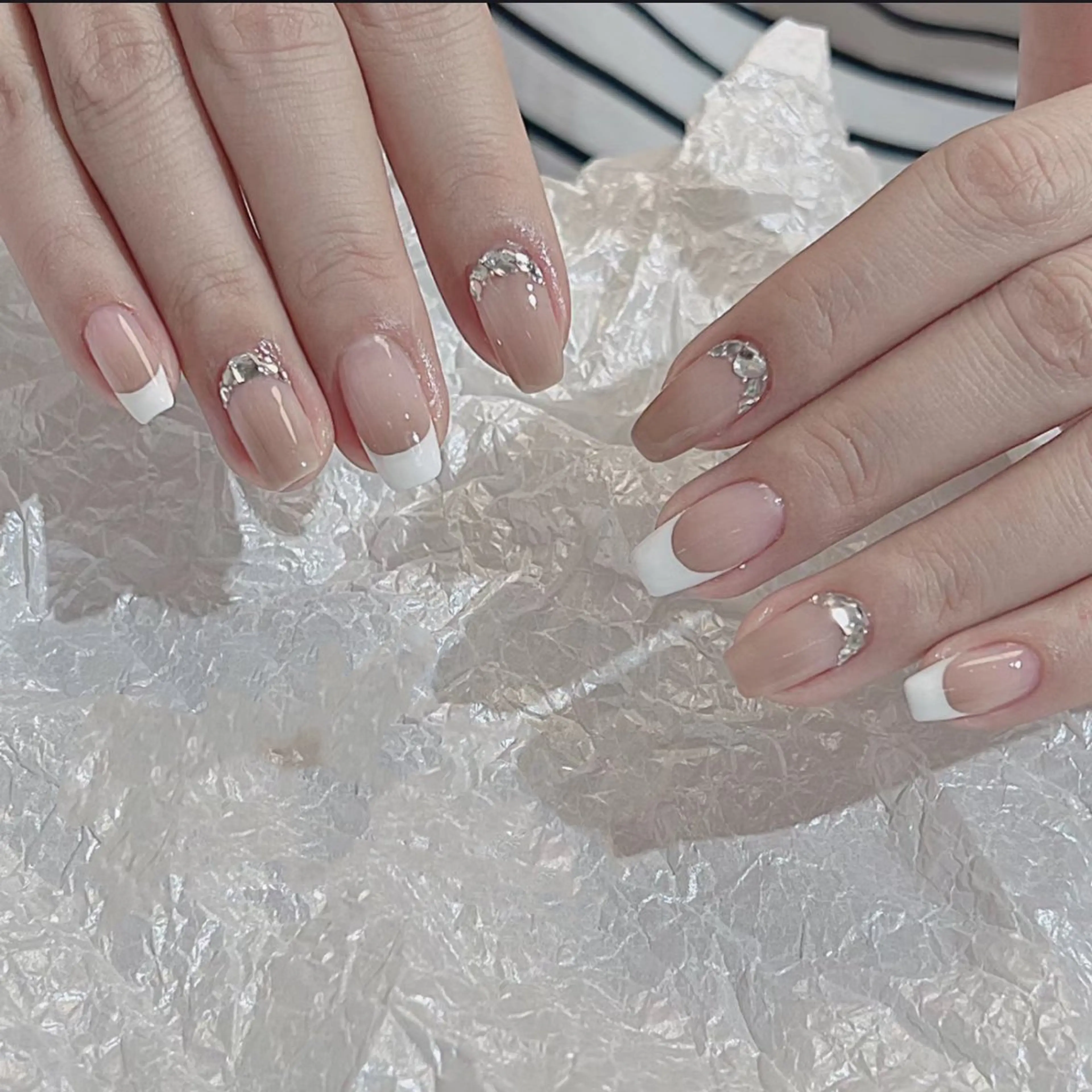 ネイル ハンドネイル ハンドケア 🍑 momo_nailのネイルデザイン