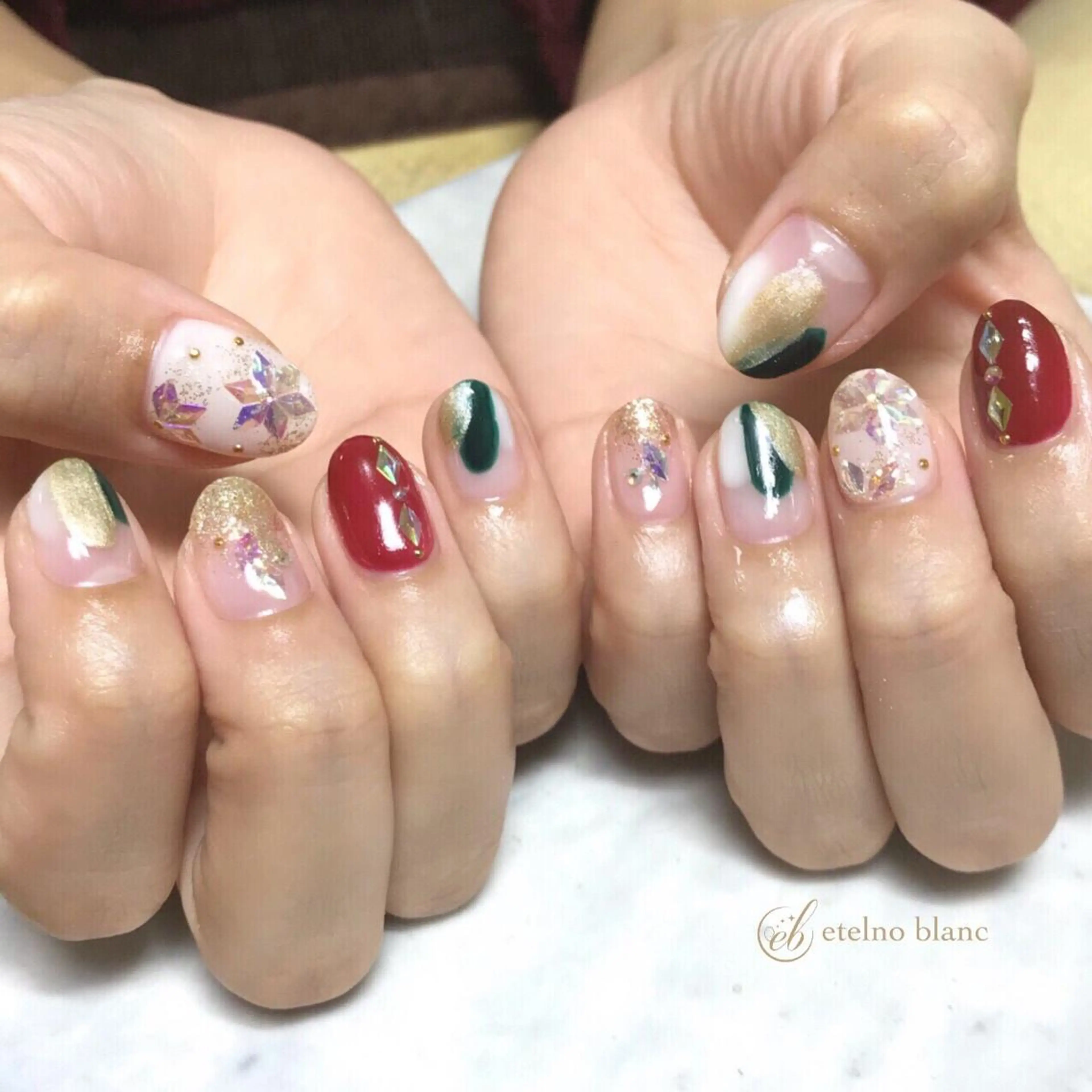 ネイル 冬ネイル クリスマス etelno blanc中目黒のネイルデザイン