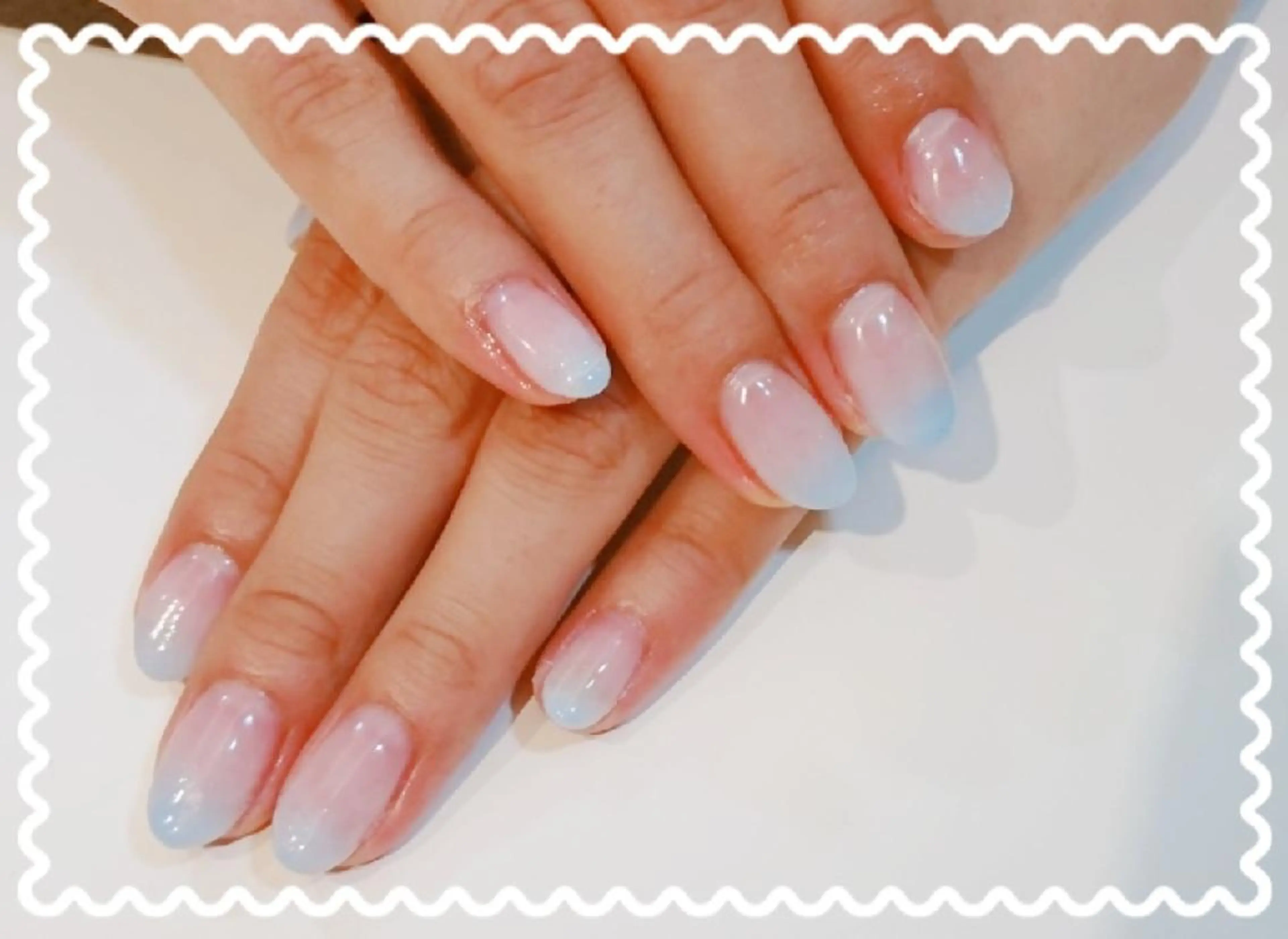 ネイル グラデーション 水色 Bianca TANAKAのネイルデザイン