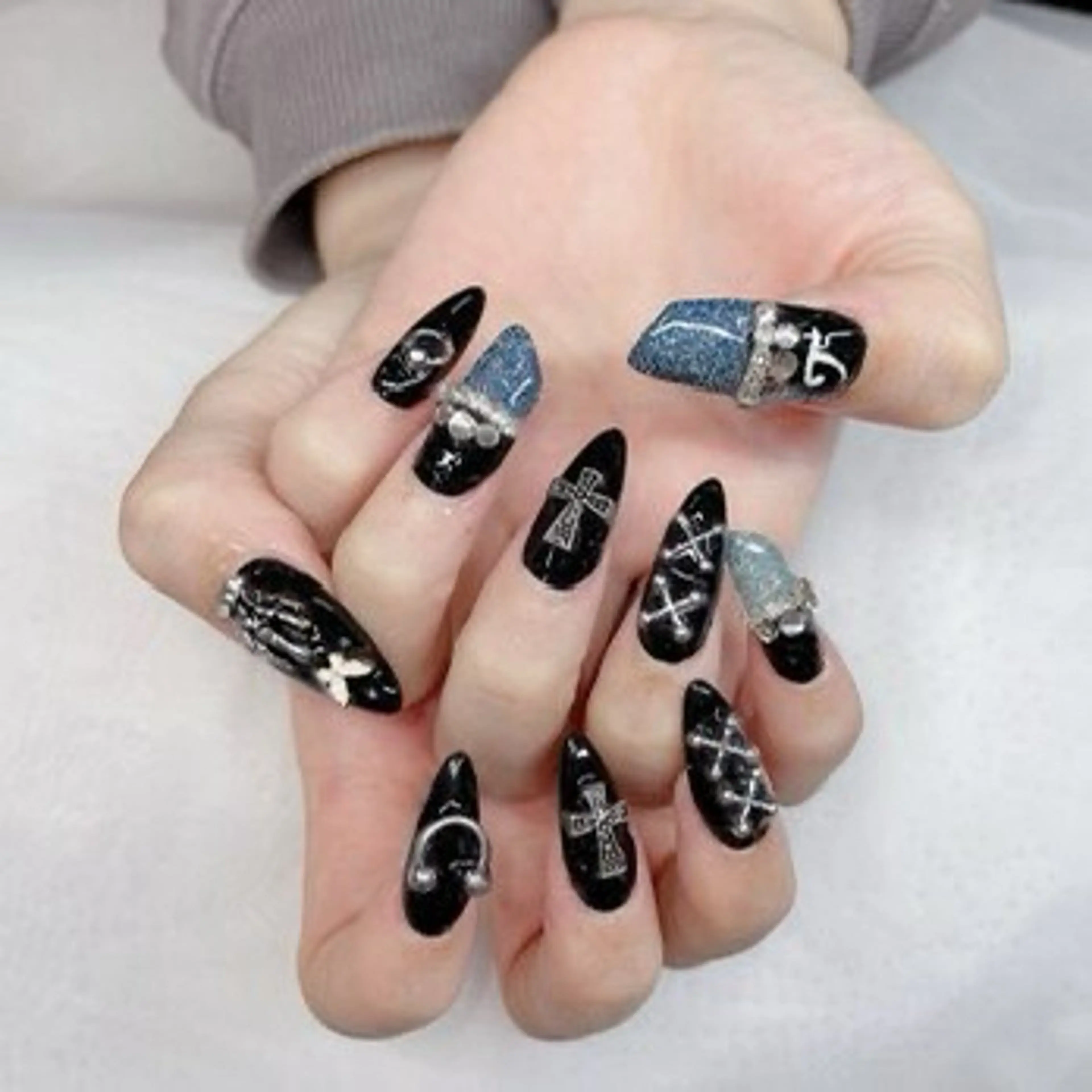 ネイル ハンドネイル ハンドケア 💜MIYA nail川崎店のネイルデザイン
