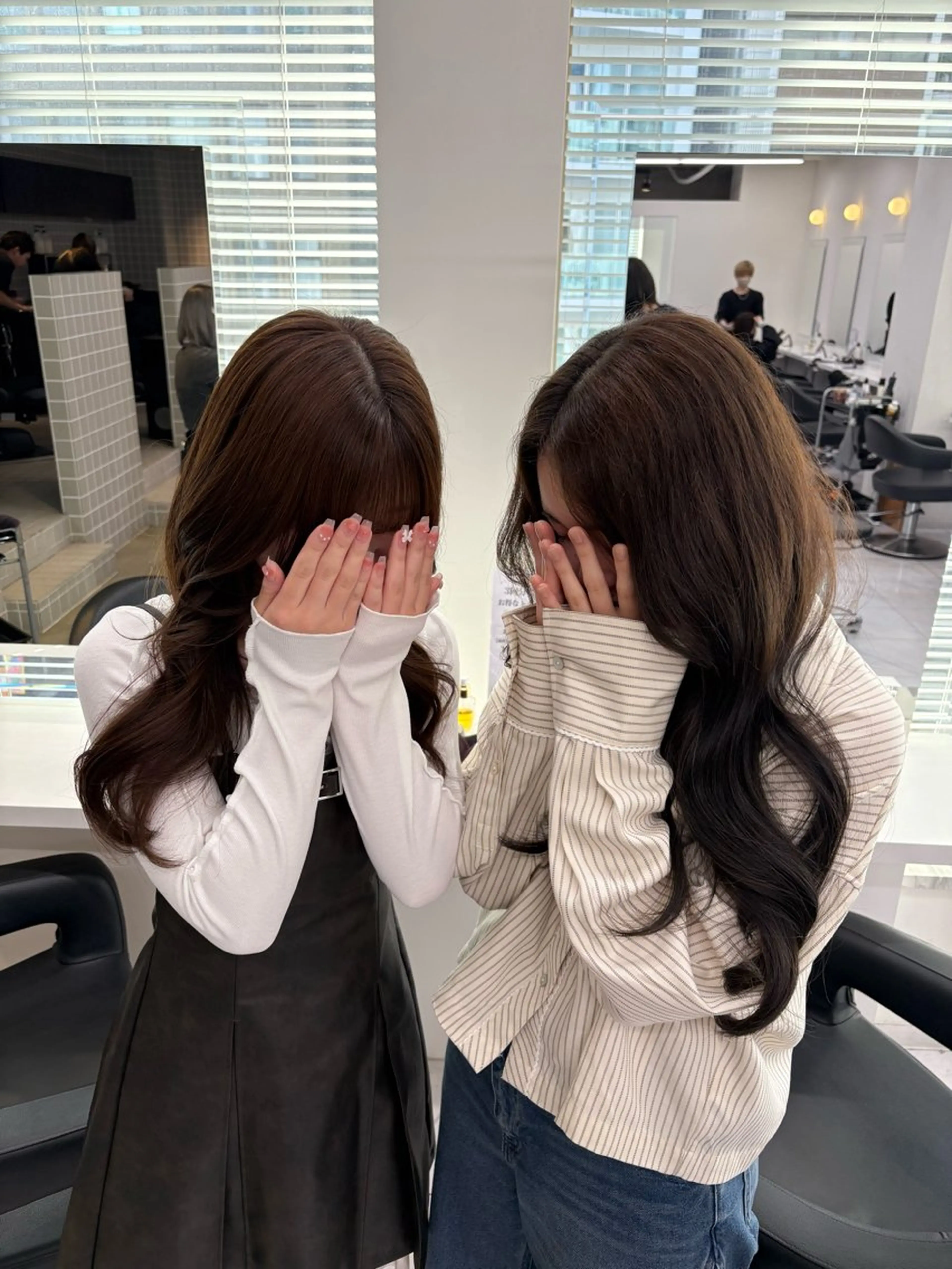カラー ヘアカラー トリートメント beige🤎ダブル カラー/レイヤー🧸のヘアスタイル