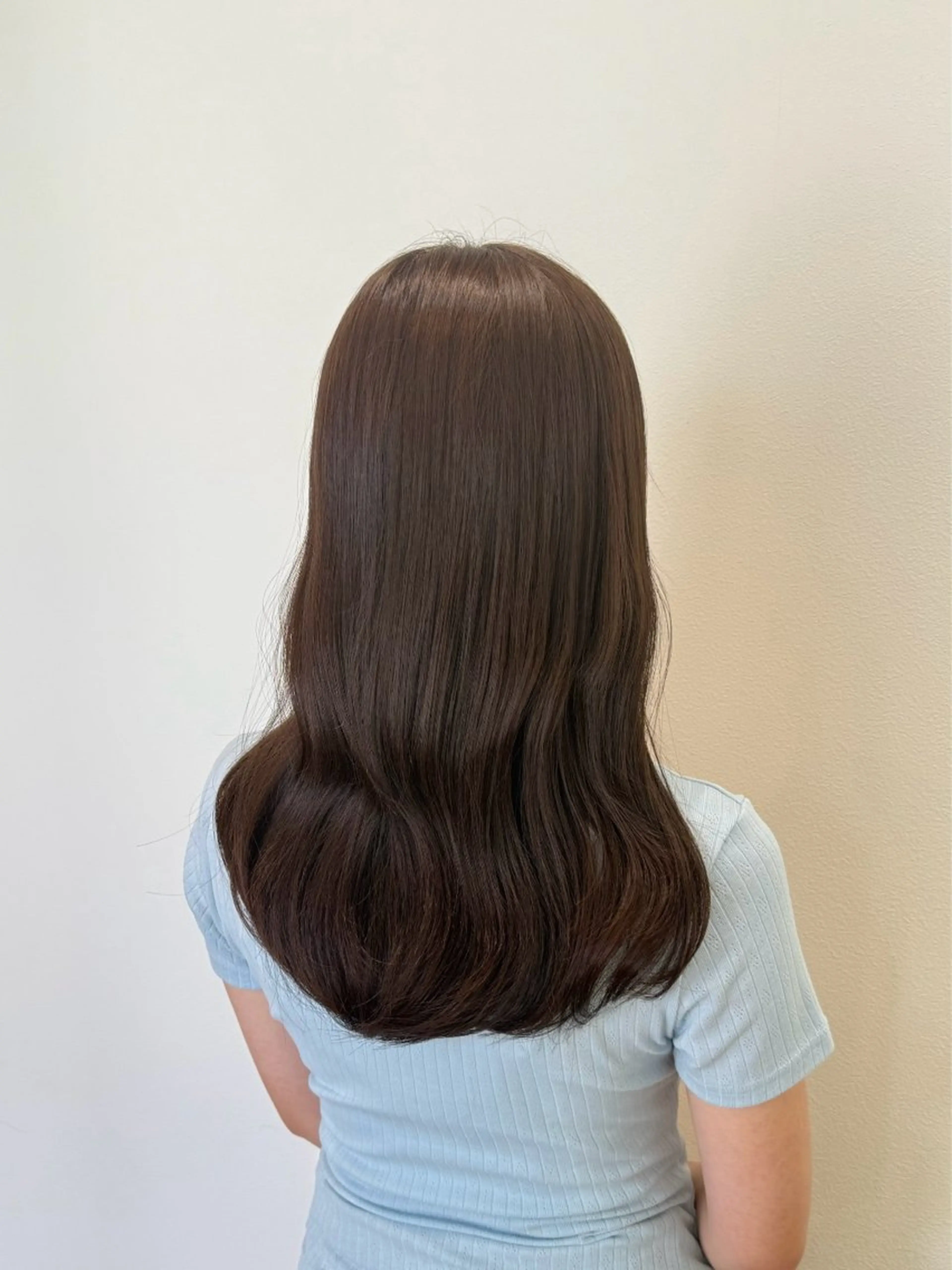 セミロング カット ヘアカラー トリートメント MOND / NANAのヘアスタイル