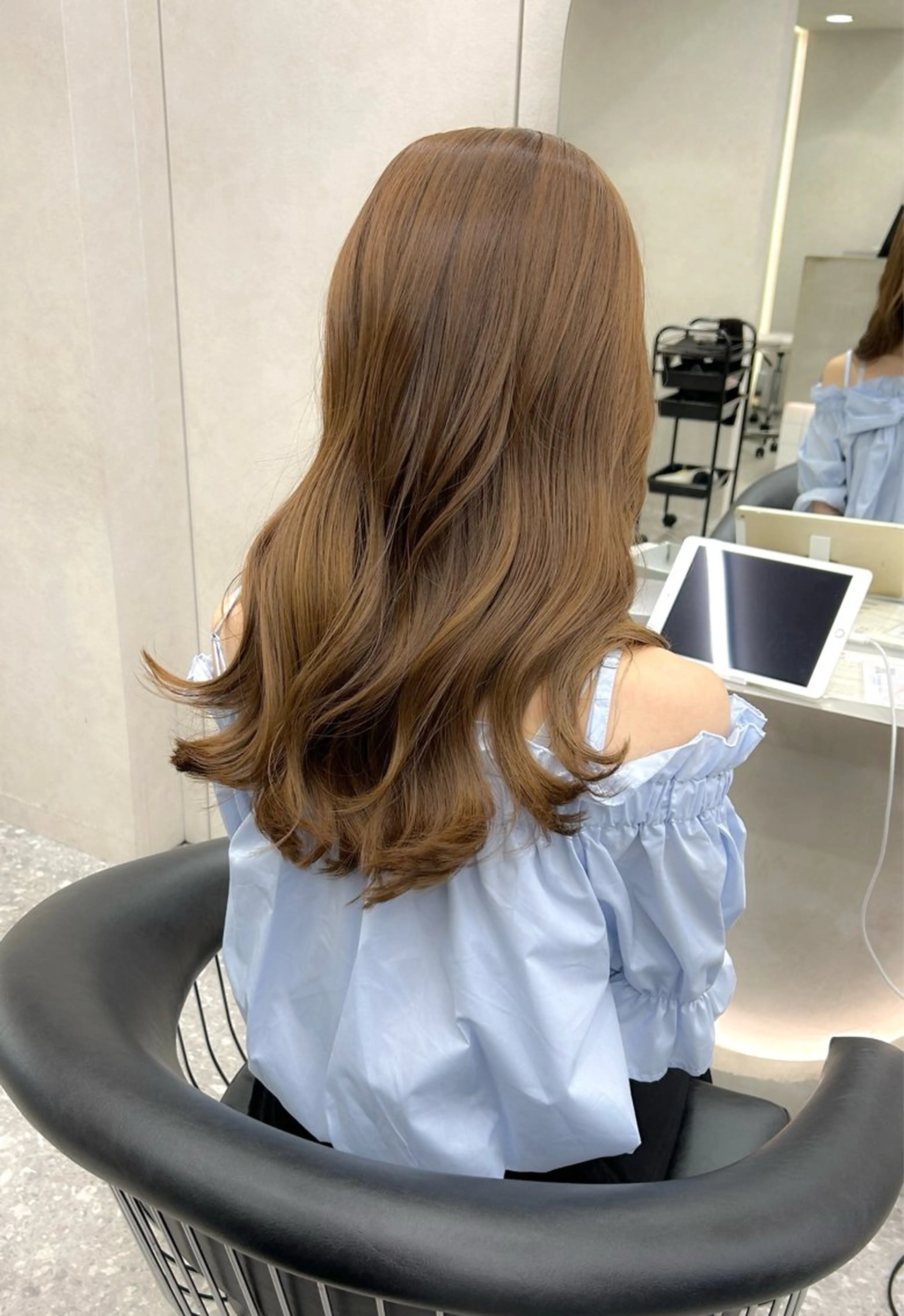 ミディアム カラー ヘアアレンジ ヘアカラー トリートメント ベージュ🎀 ふみかのヘアスタイル