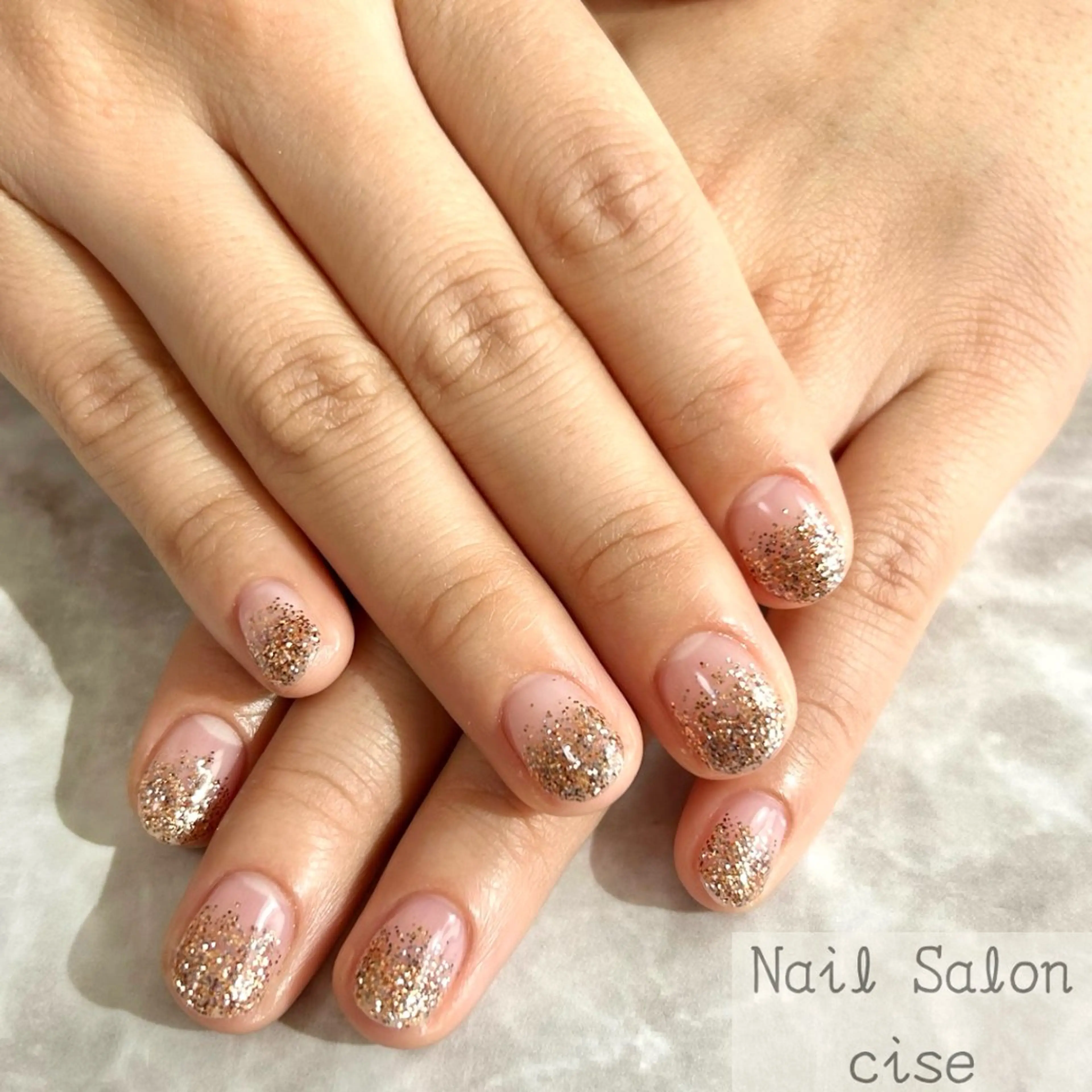 ネイル ラメ(グリッター) ラメグラデーション ハンドネイル Nail Salon cise所属・Nail Salon ciseのネイルデザイン
