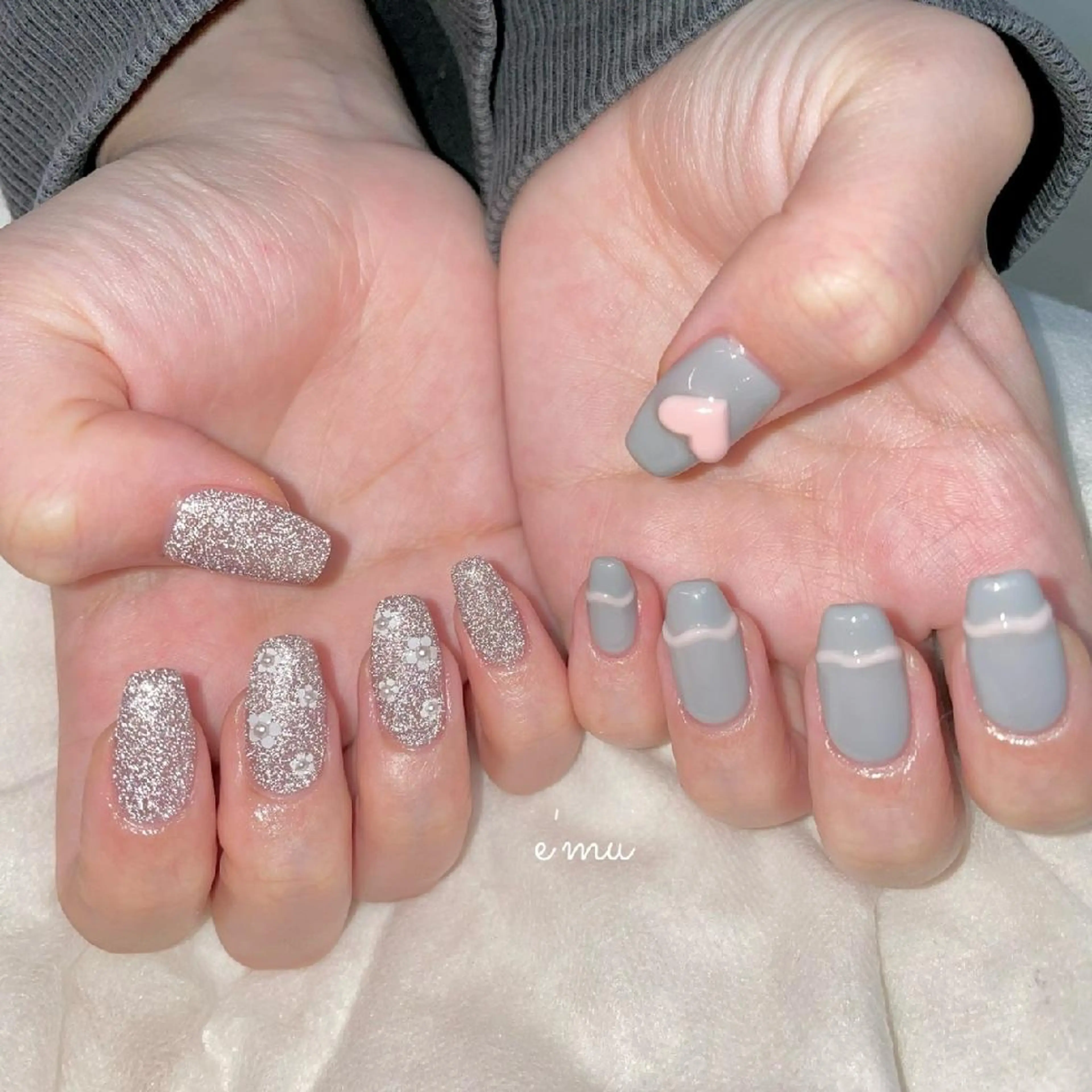 ネイル フラッシュネイル ハート 春ネイル nail salon e'mu💐のネイルデザイン