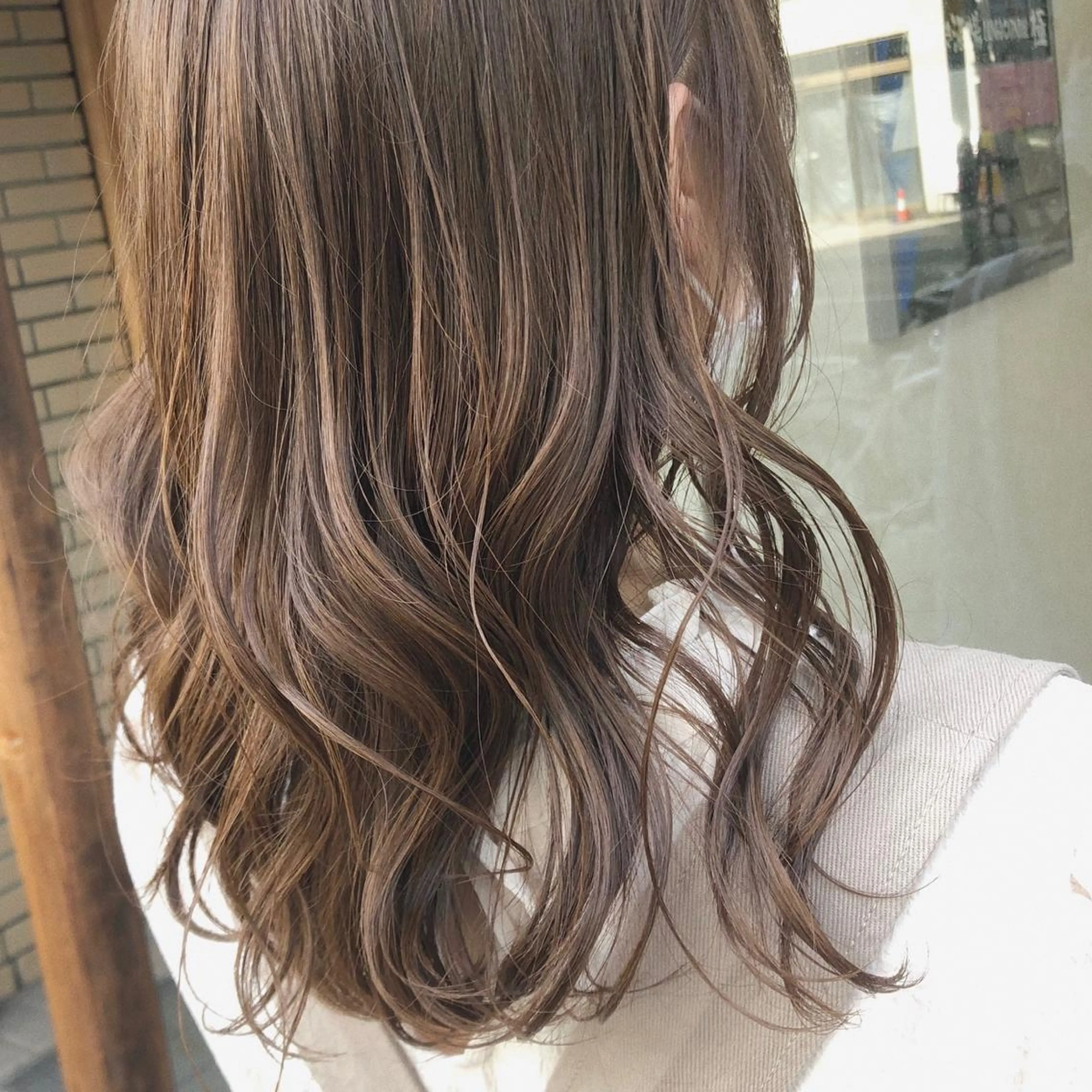 セミロング カラー 冨木 雄斗のヘアスタイル