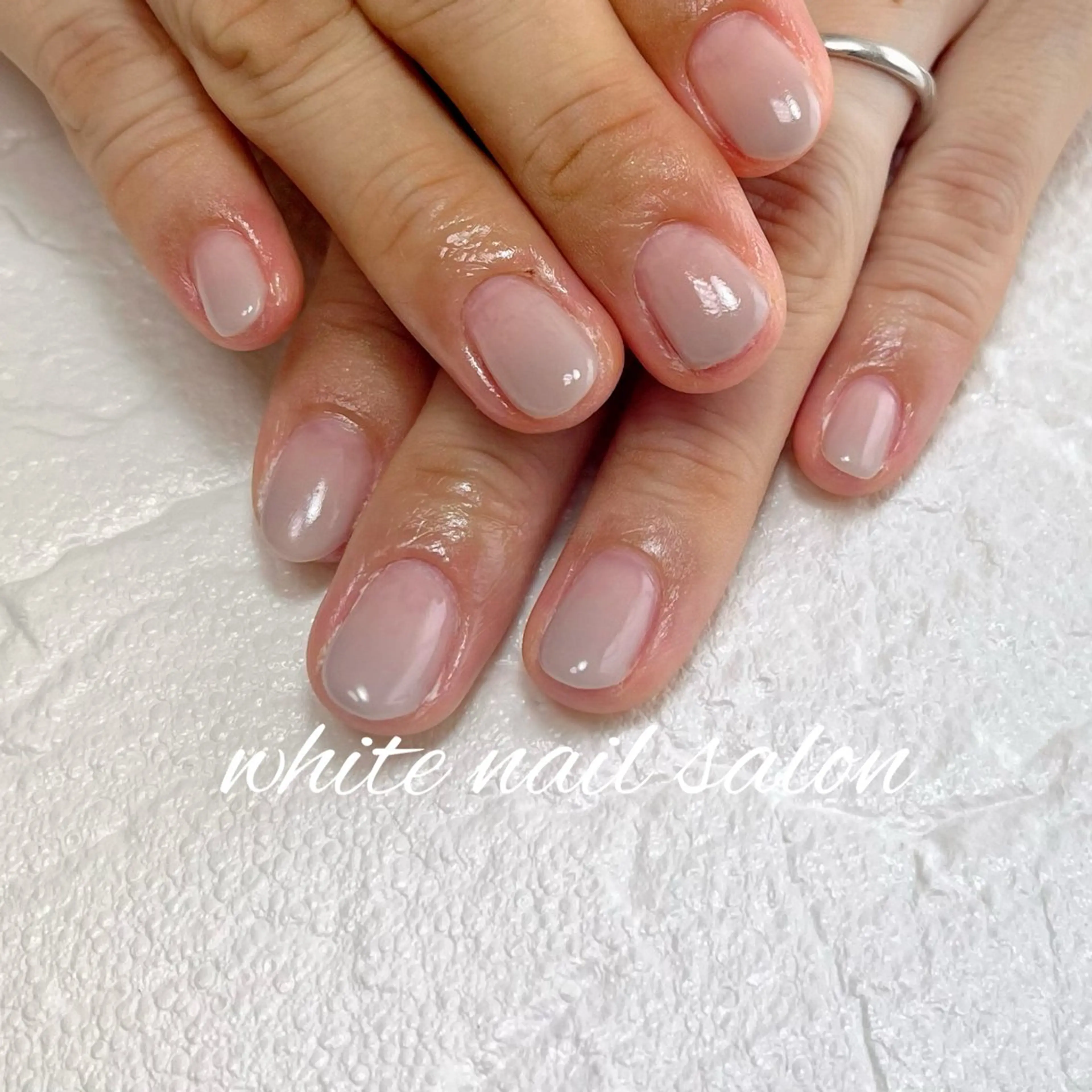 ネイル フットネイル ジェルネイル ハードジェル ラメ(グリッター) 持ち込み ハンドネイル white nail salonのネイルデザイン