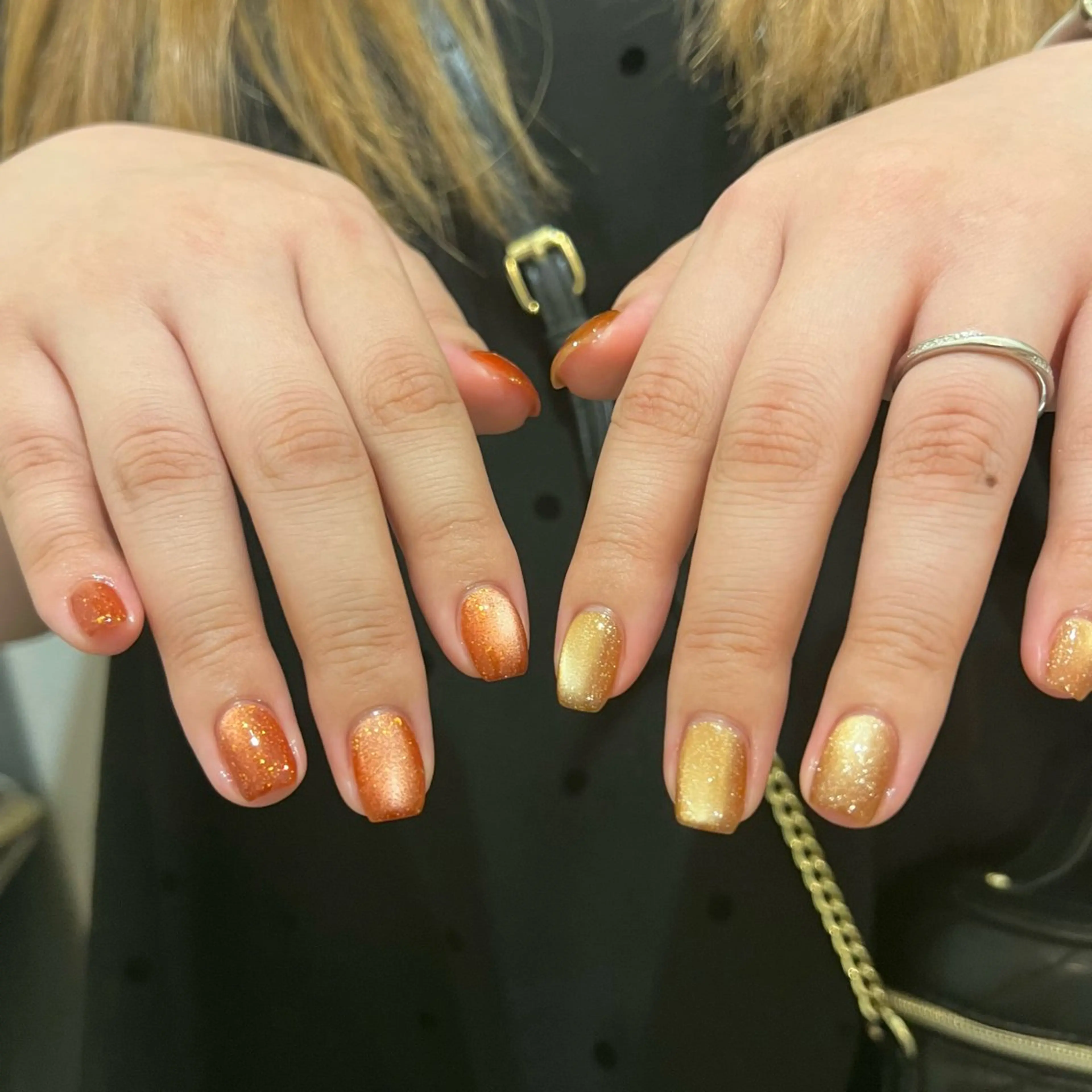 ネイル フラッシュネイル ゴールド マグネットネイル オレンジ urun eriのネイルデザイン