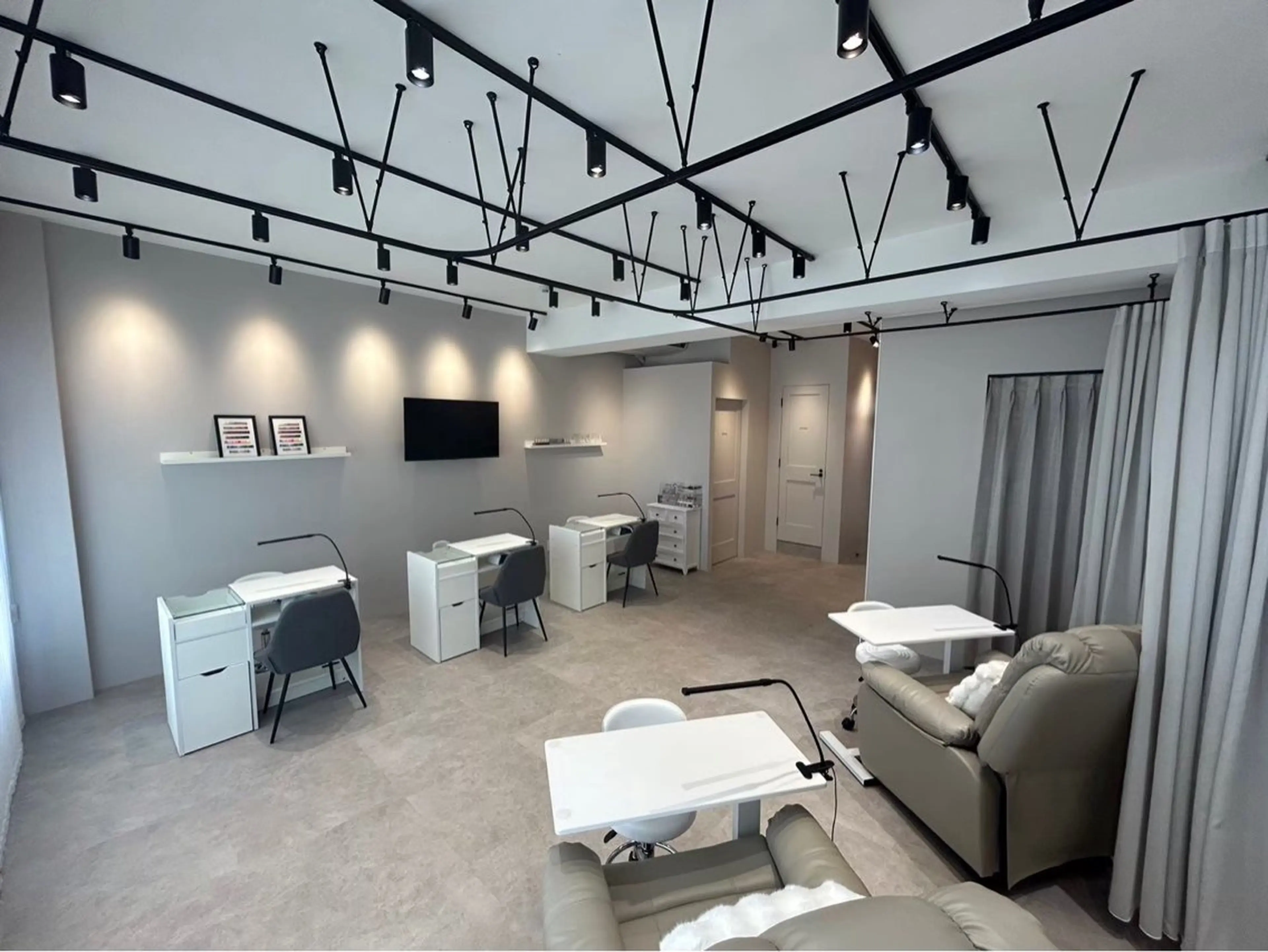 Luludi所属・Luludi yuriのネイルデザイン