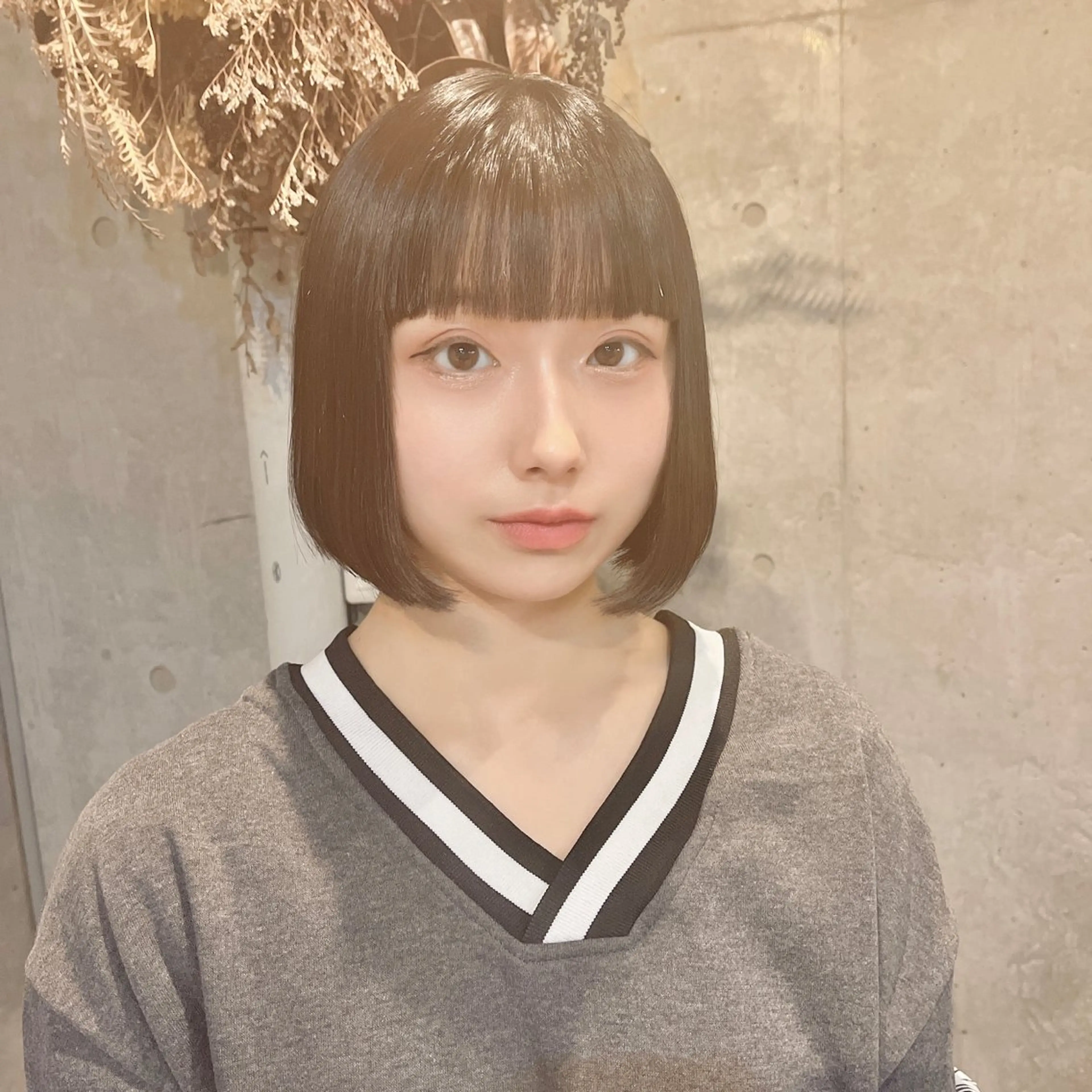 ショート カラー 黒髪 ブルーカラー ブルーブラック ボブ トリートメント カット 藤澤 夏実/インナーカラーのヘアスタイル