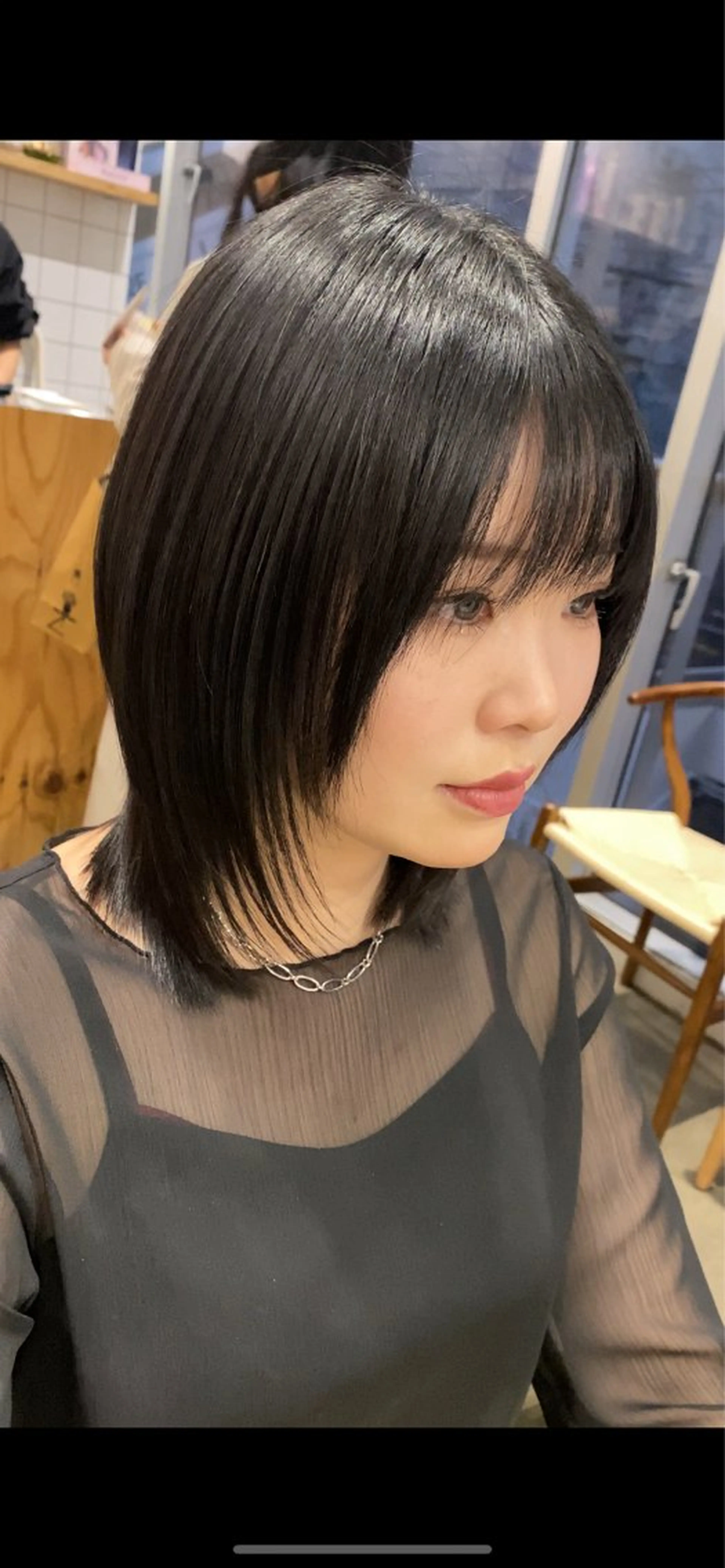ミディアム レイヤーカット カット ヘアカラー トリートメント ヘアセット SALOWIN新宿三丁目【サロウィン】所属・ハッシュレイヤー💐 透明感カラー💐青木のヘアスタイル