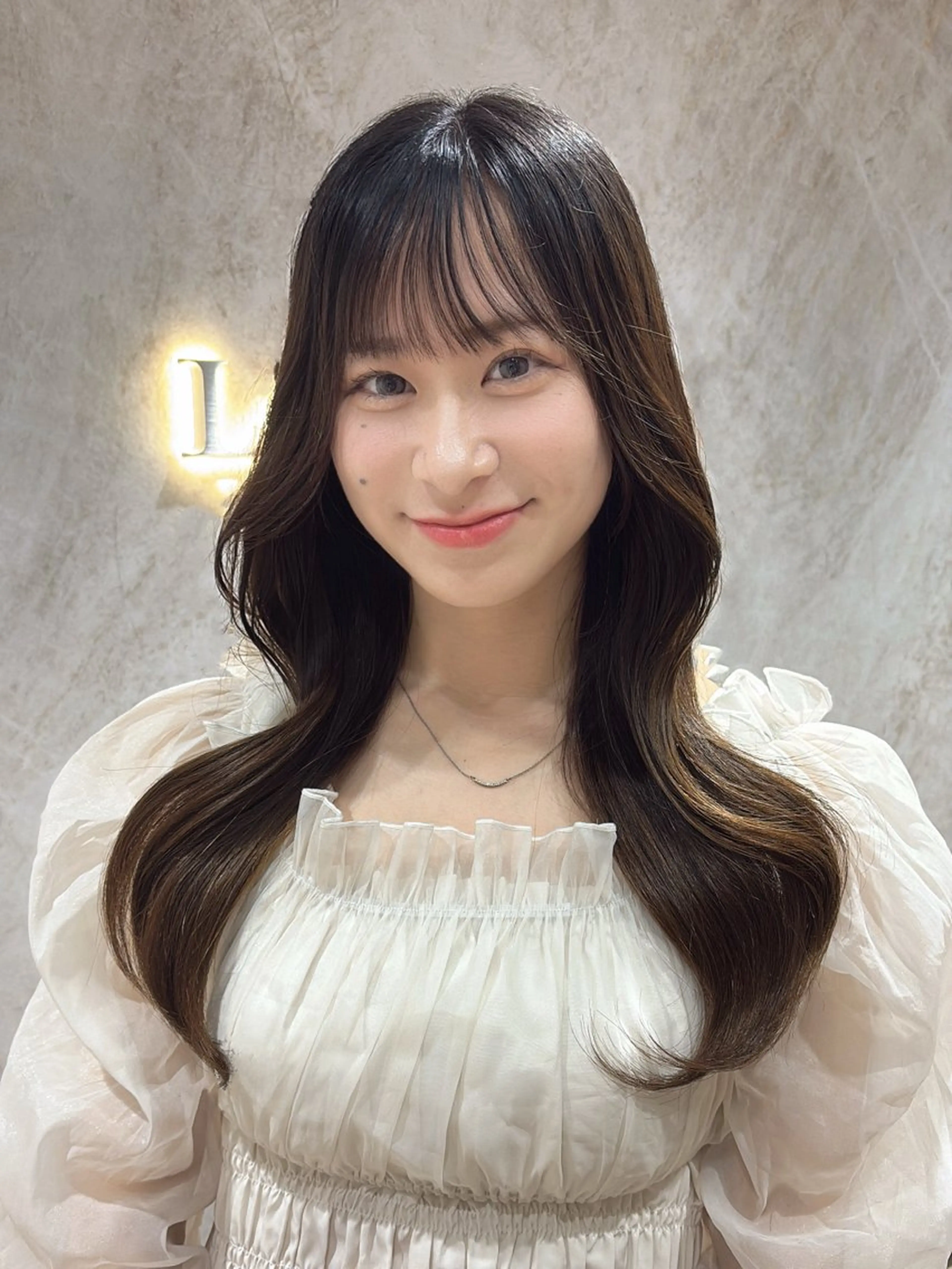 毛先整えカット＋前髪カット✂️✨＋1ステップトリートメント🫧（あまりスタイルチェンジしたくない方必見！👀の写真