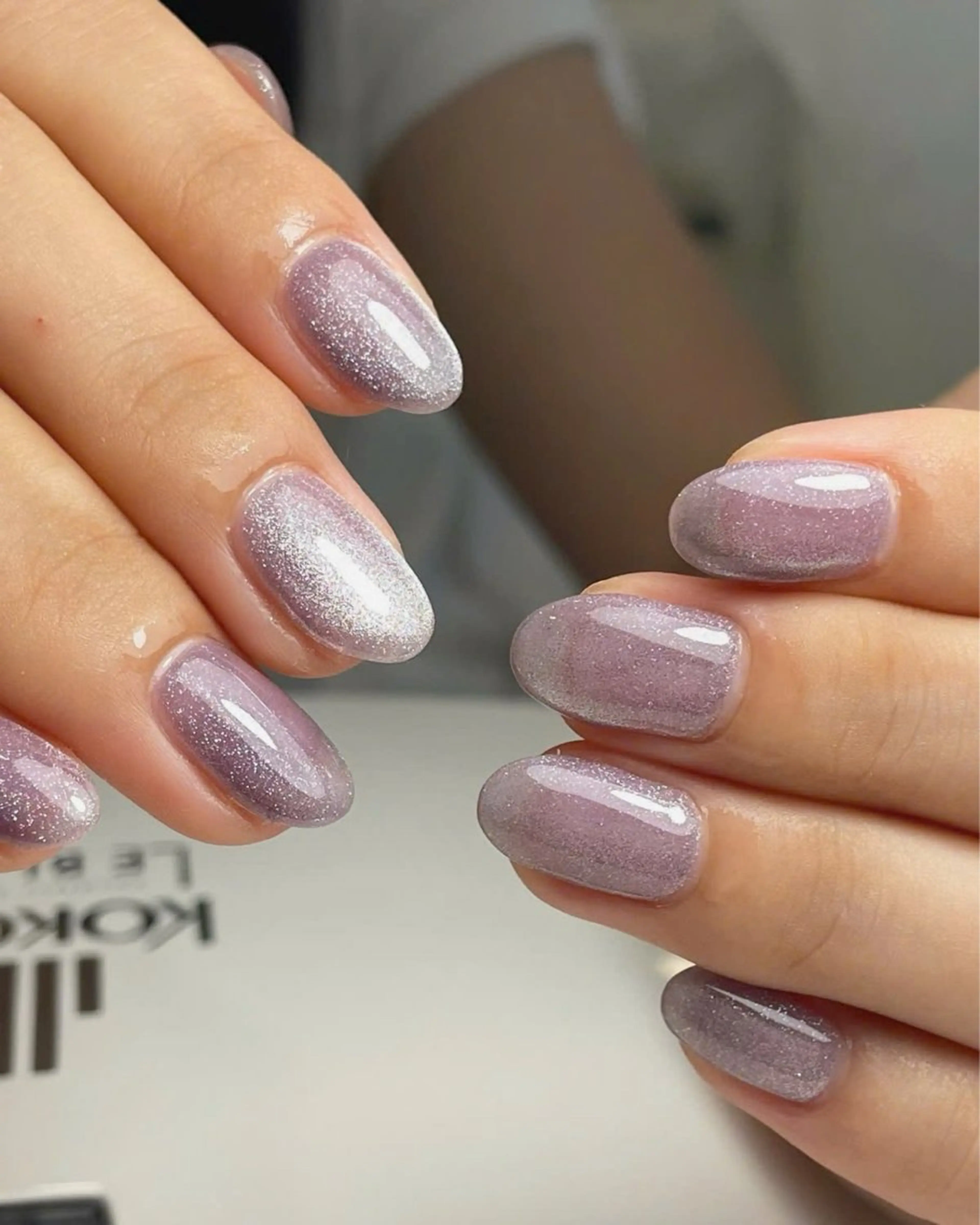 ネイル グラデーション 韓国ネイル ラメ(グリッター) オフィスネイル シルバー ハンドネイル LYYM Nail Salonのネイルデザイン